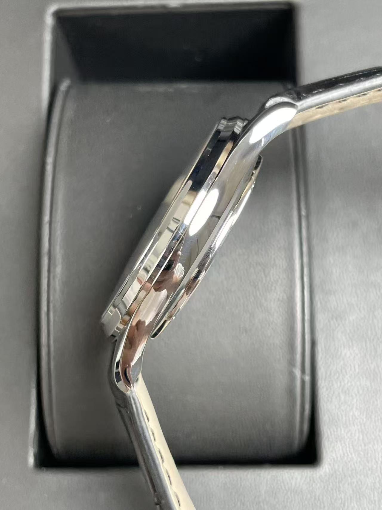 Jaeger-LeCoultre Q1378420 detail 4