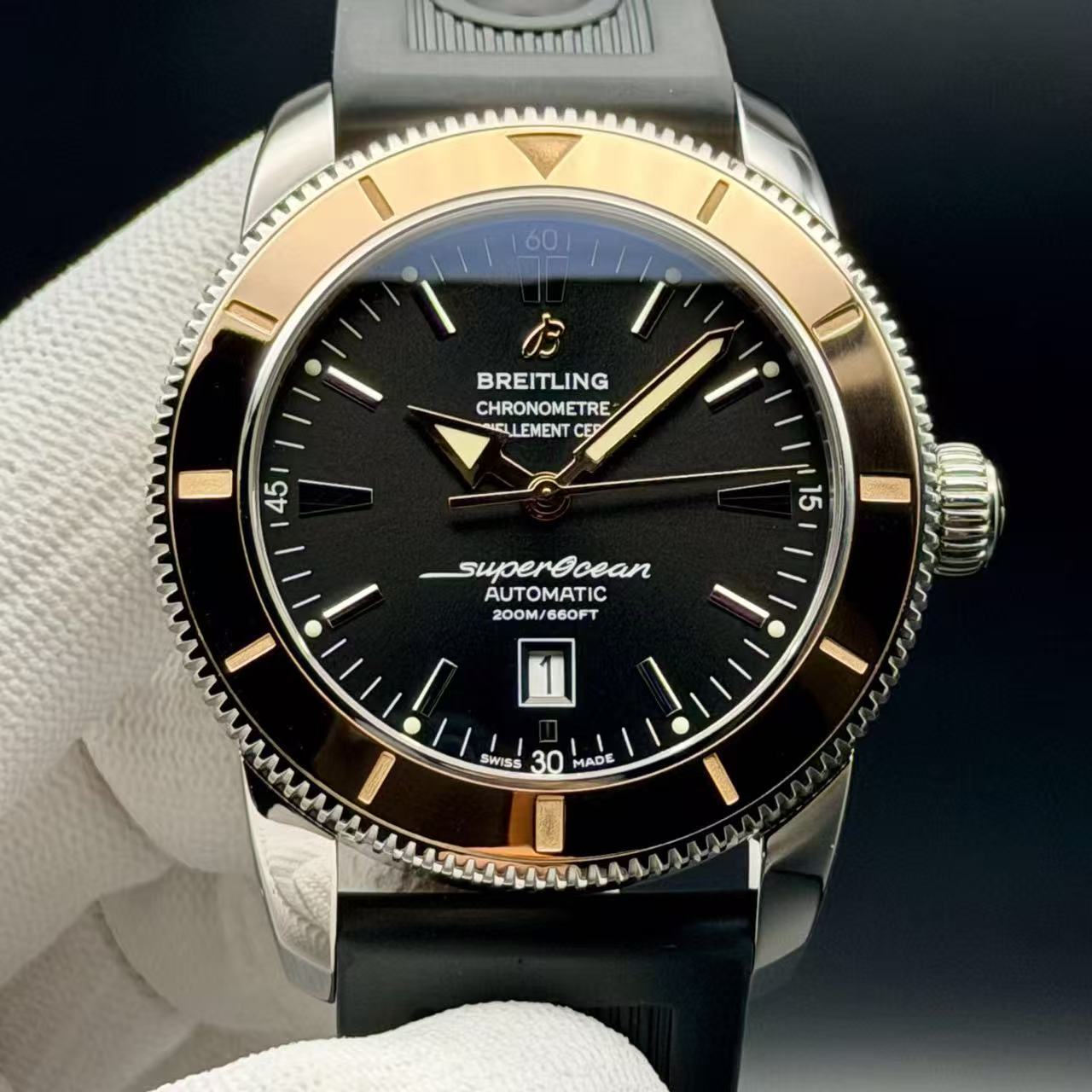 Breitling U1732012