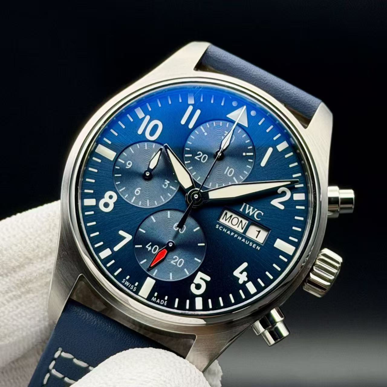 IWC IW388101 detail 1