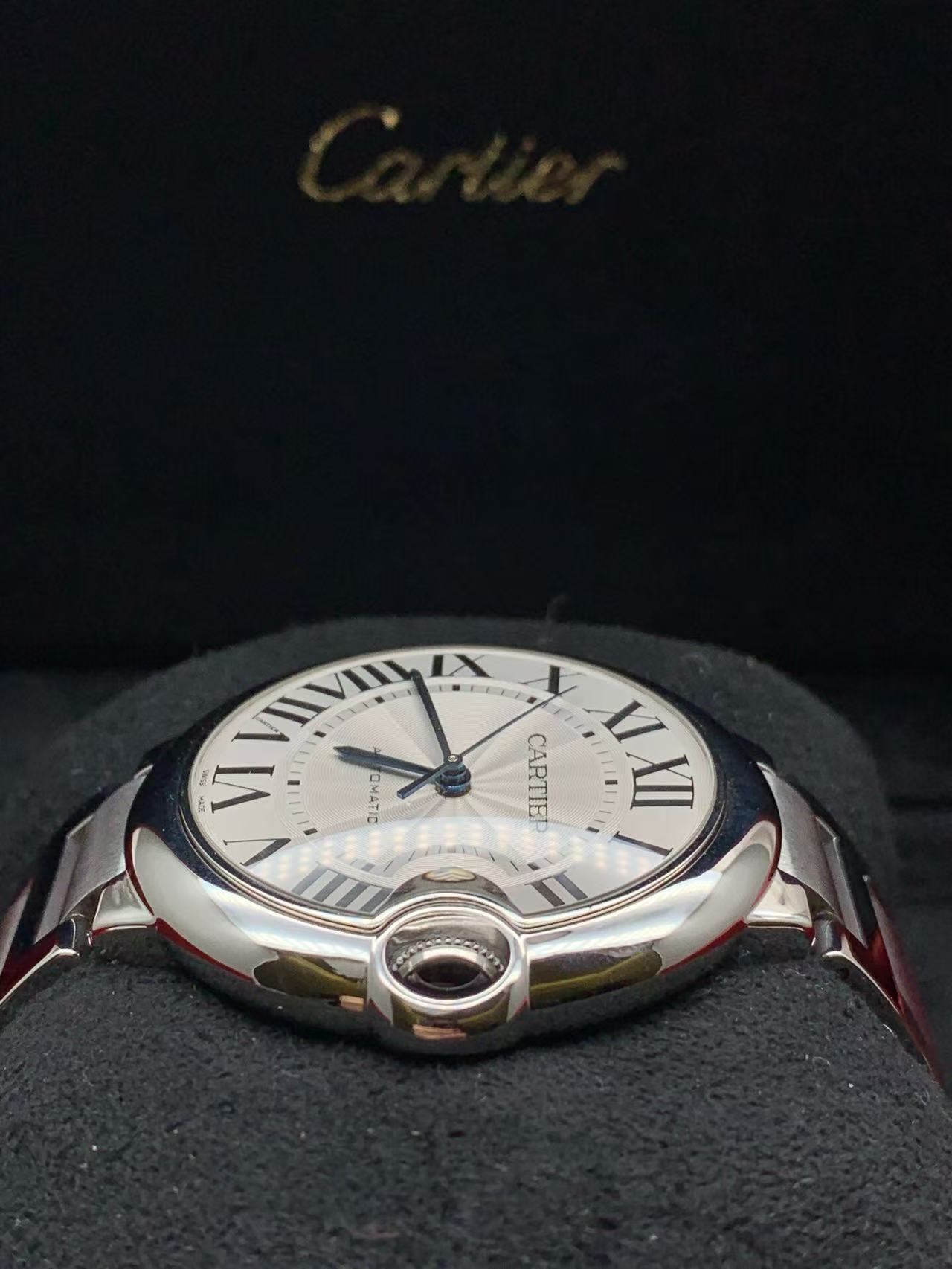 Cartier W69012Z4 detail 2