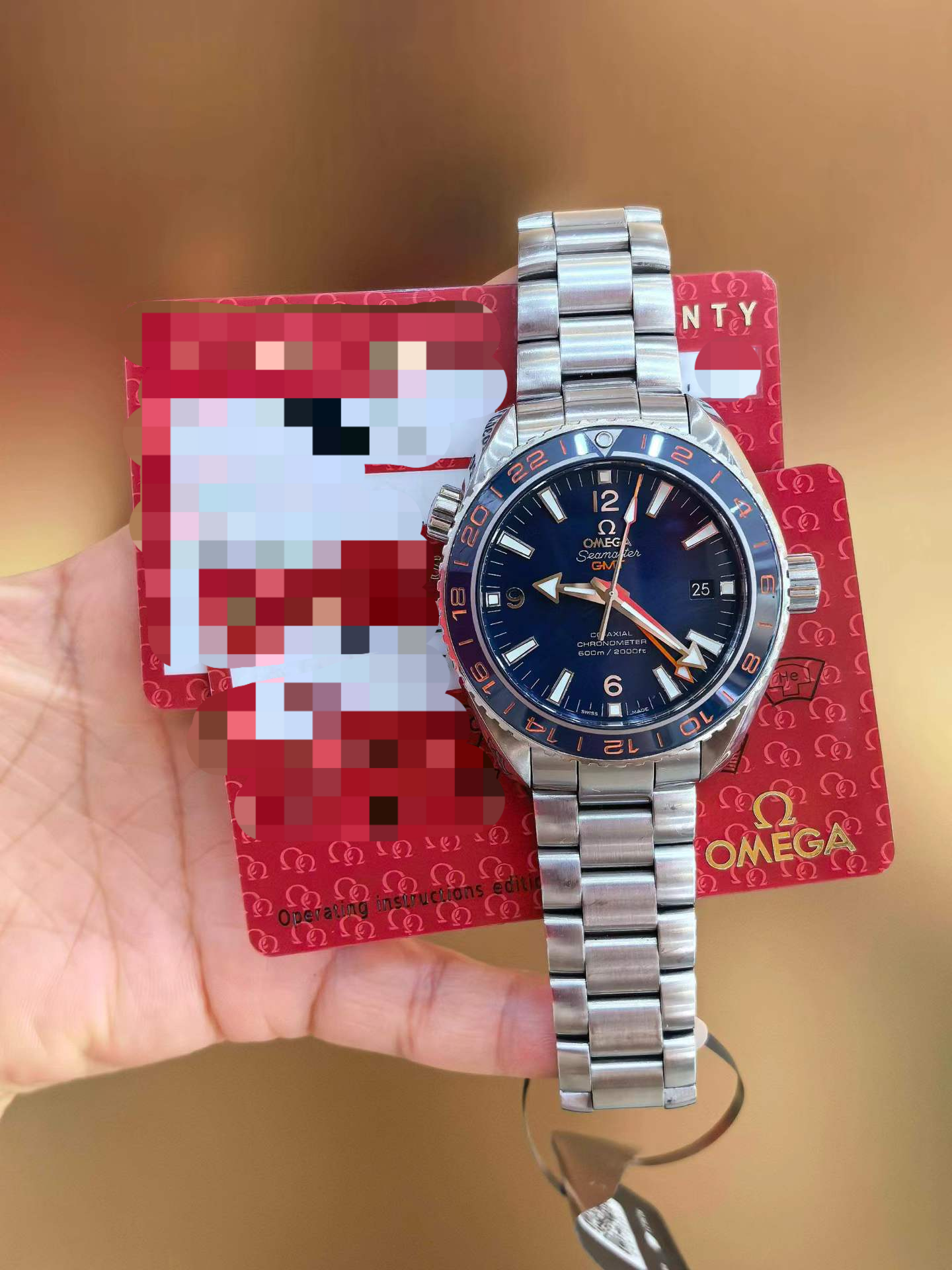 Omega 232.30.44.22.03.001 detail 1