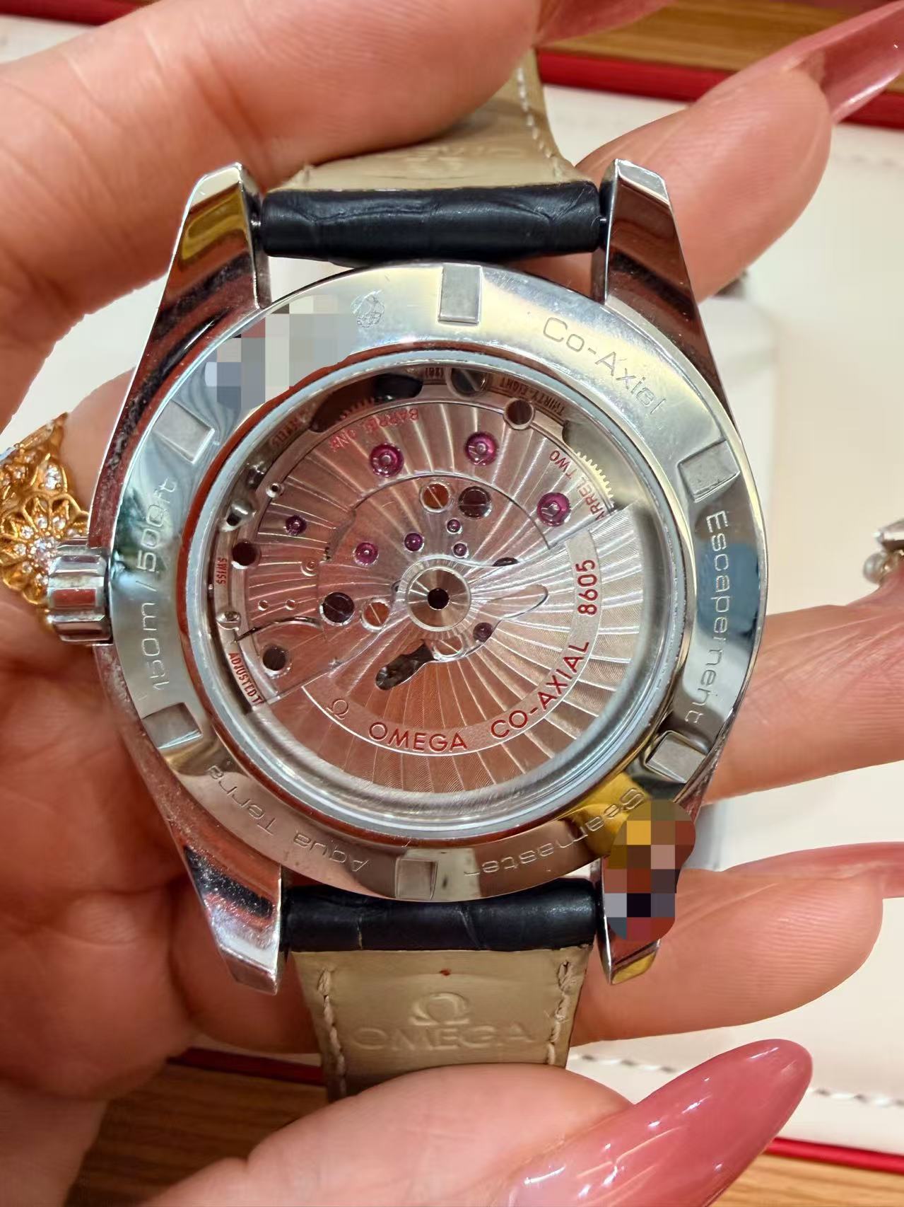 Omega 231.13.43.22.01.001 detail 5
