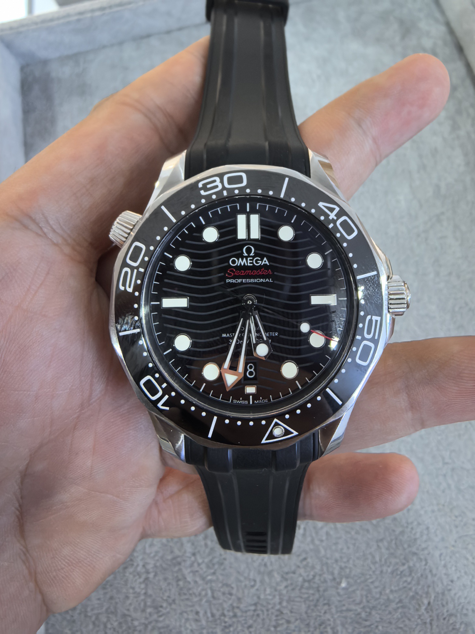 Omega 210.32.42.20.01.001