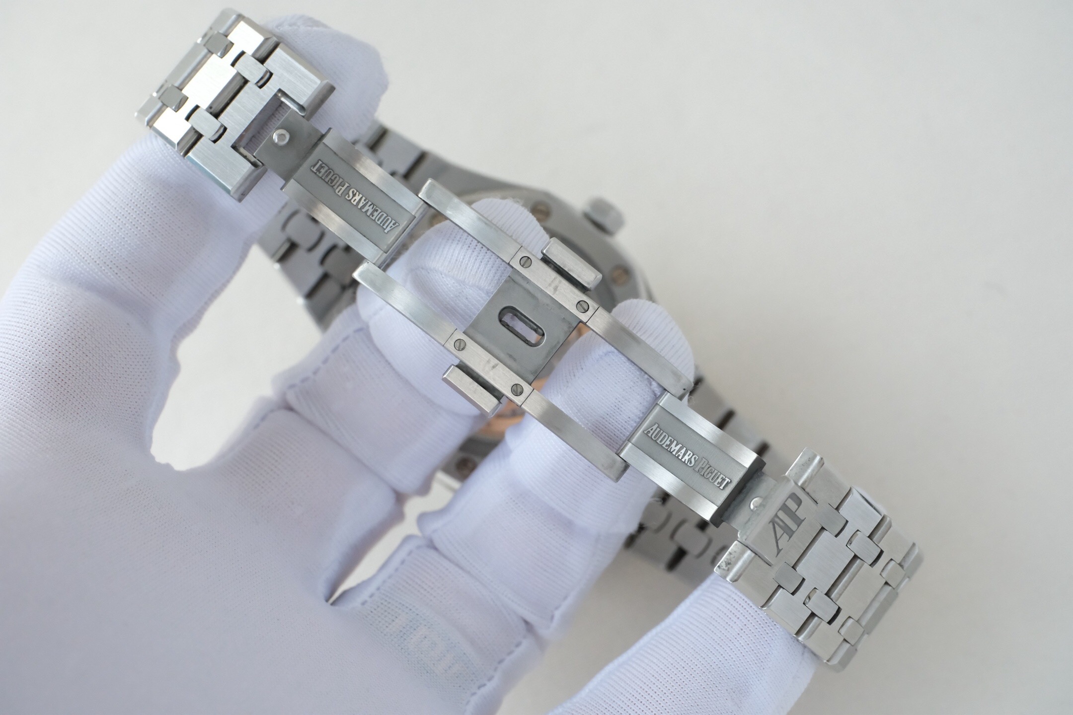 Audemars Piguet 26574ST.OO.1220ST.02 detail 5