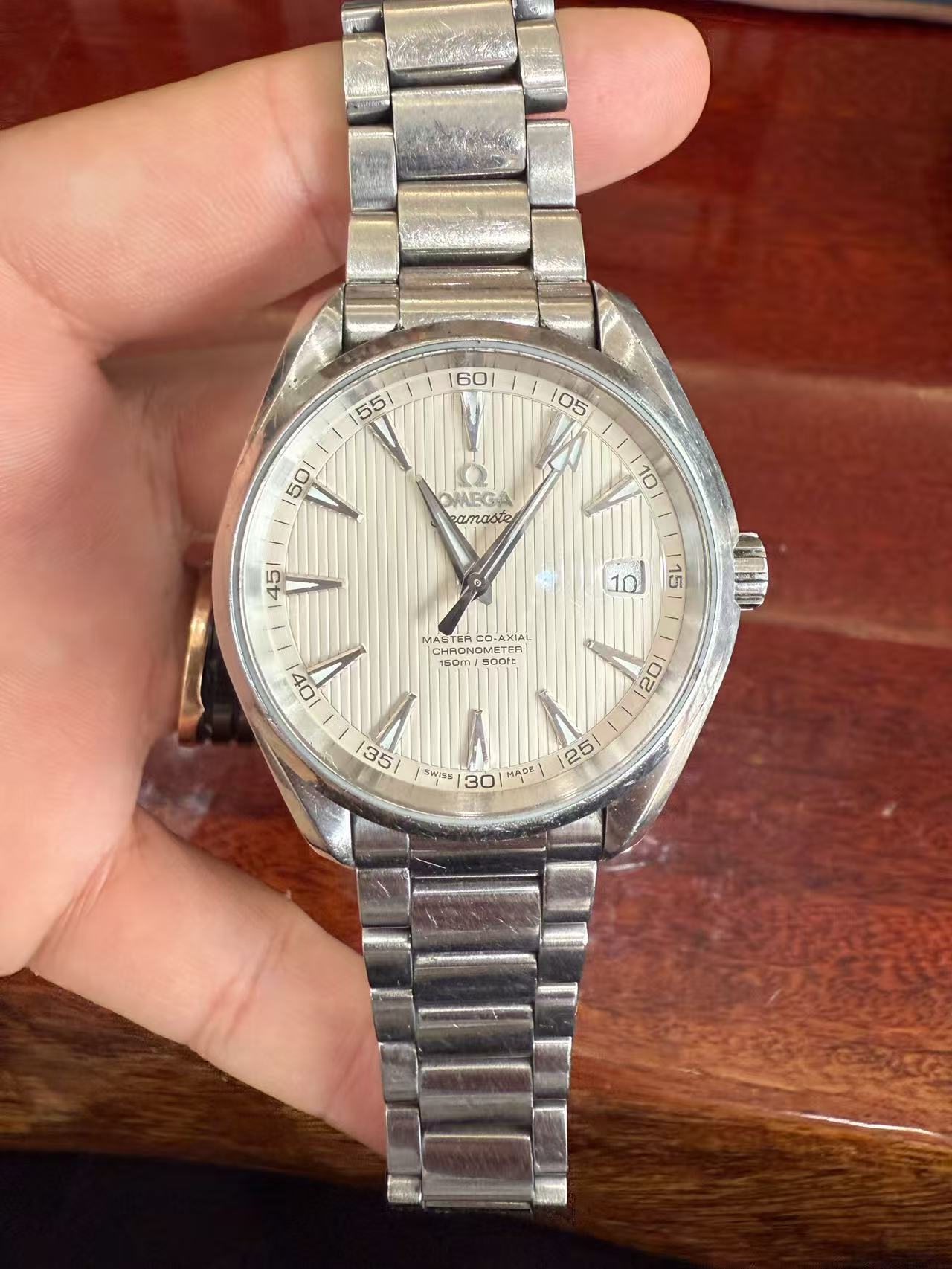 Omega 231.10.42.21.02.003