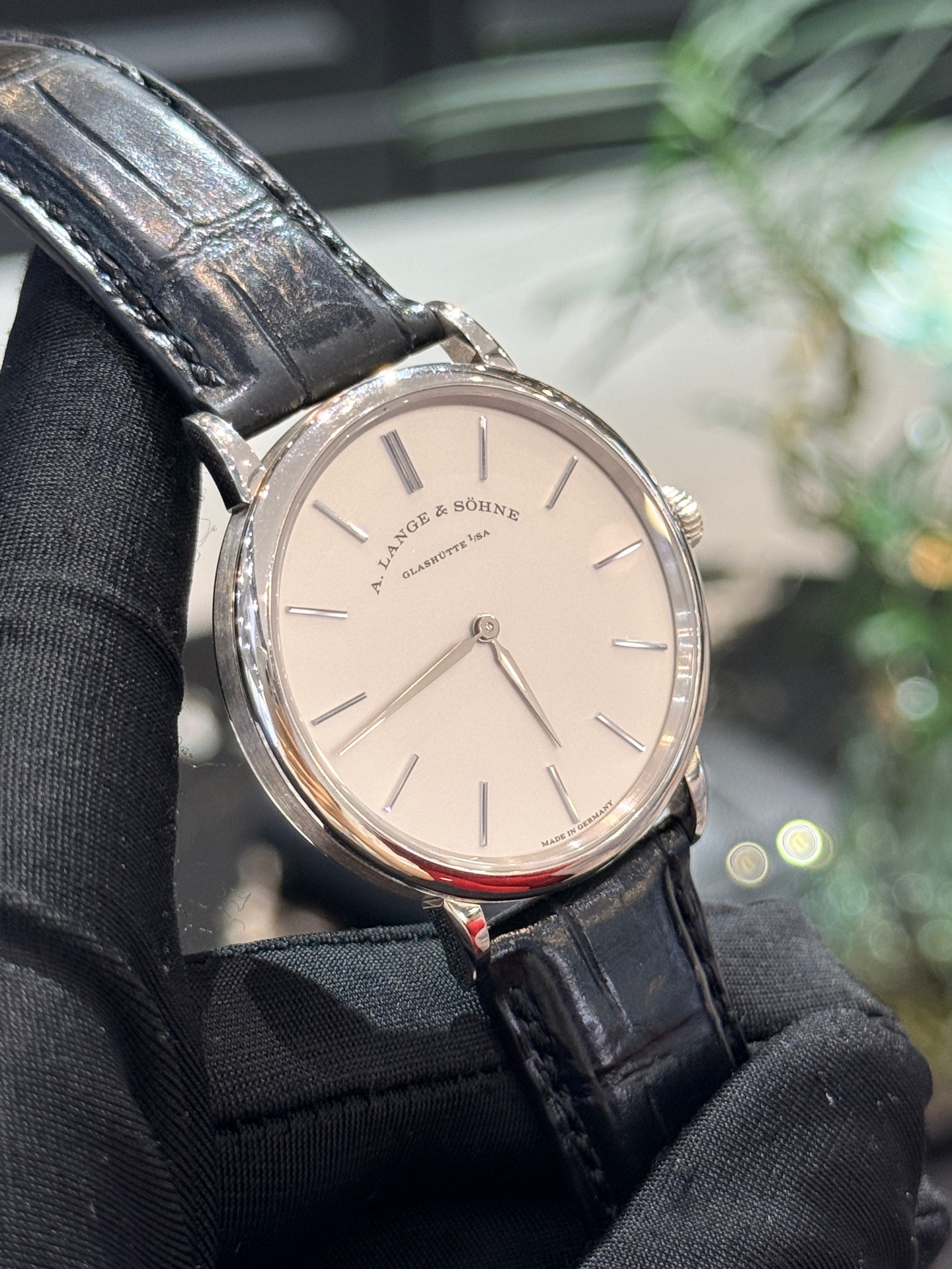 A. Lange & Söhne 201.027 detail 1