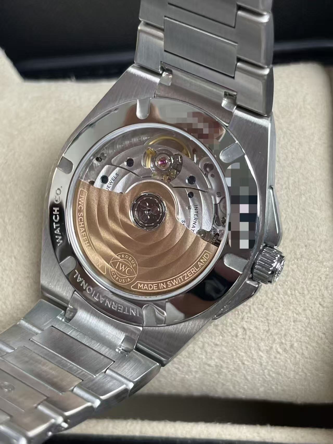 IWC IW324906 detail 8