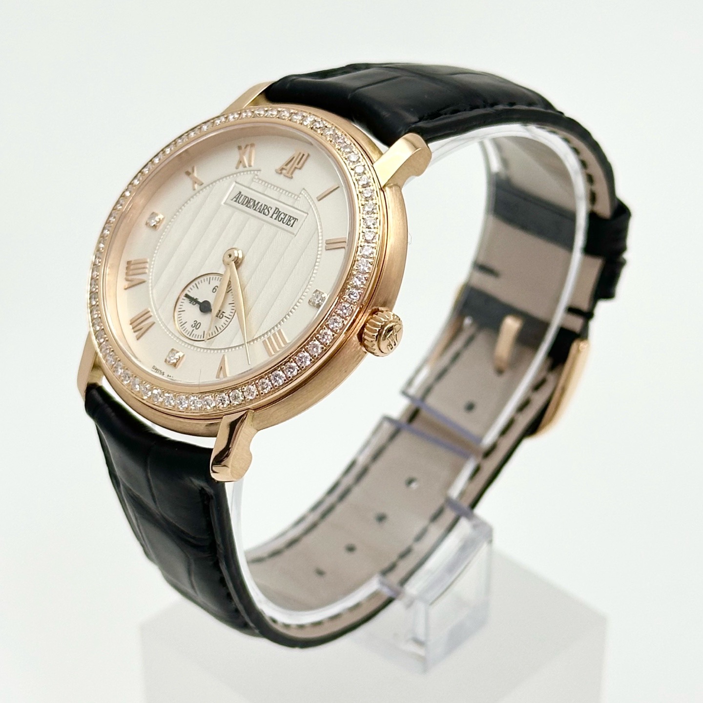 Audemars Piguet 15103OR.ZZ.A001CR.01 detail 2