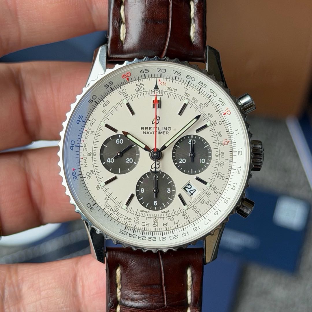Breitling AB0121211G1P1