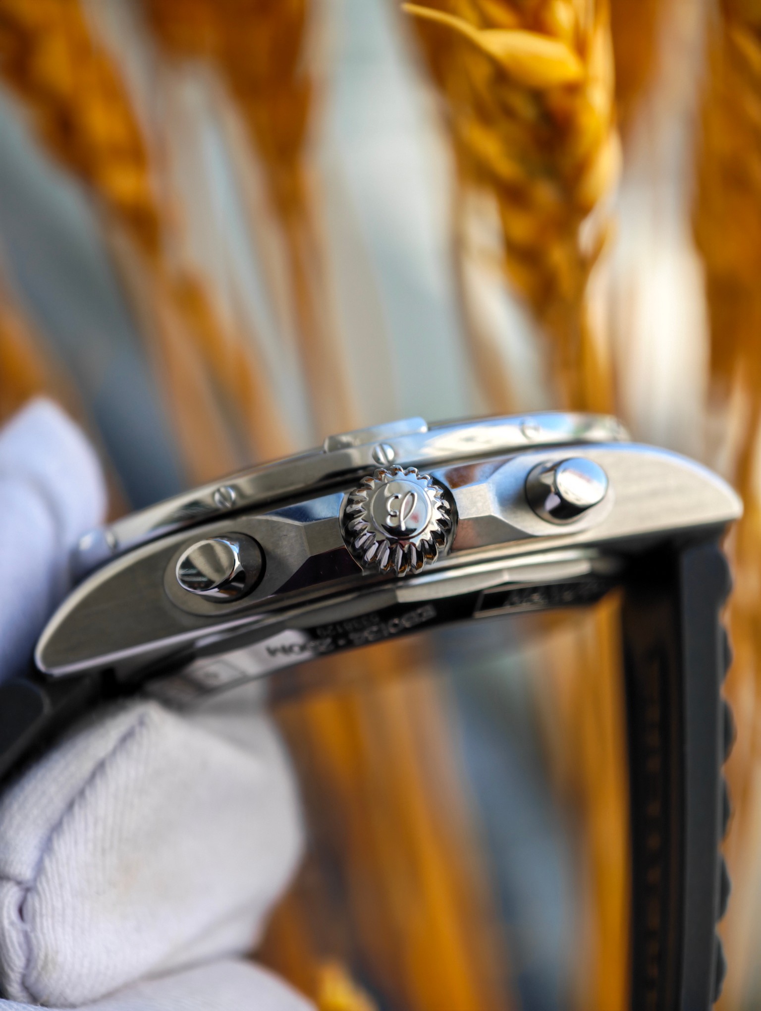 Breitling EB0134101M1S1 detail 4