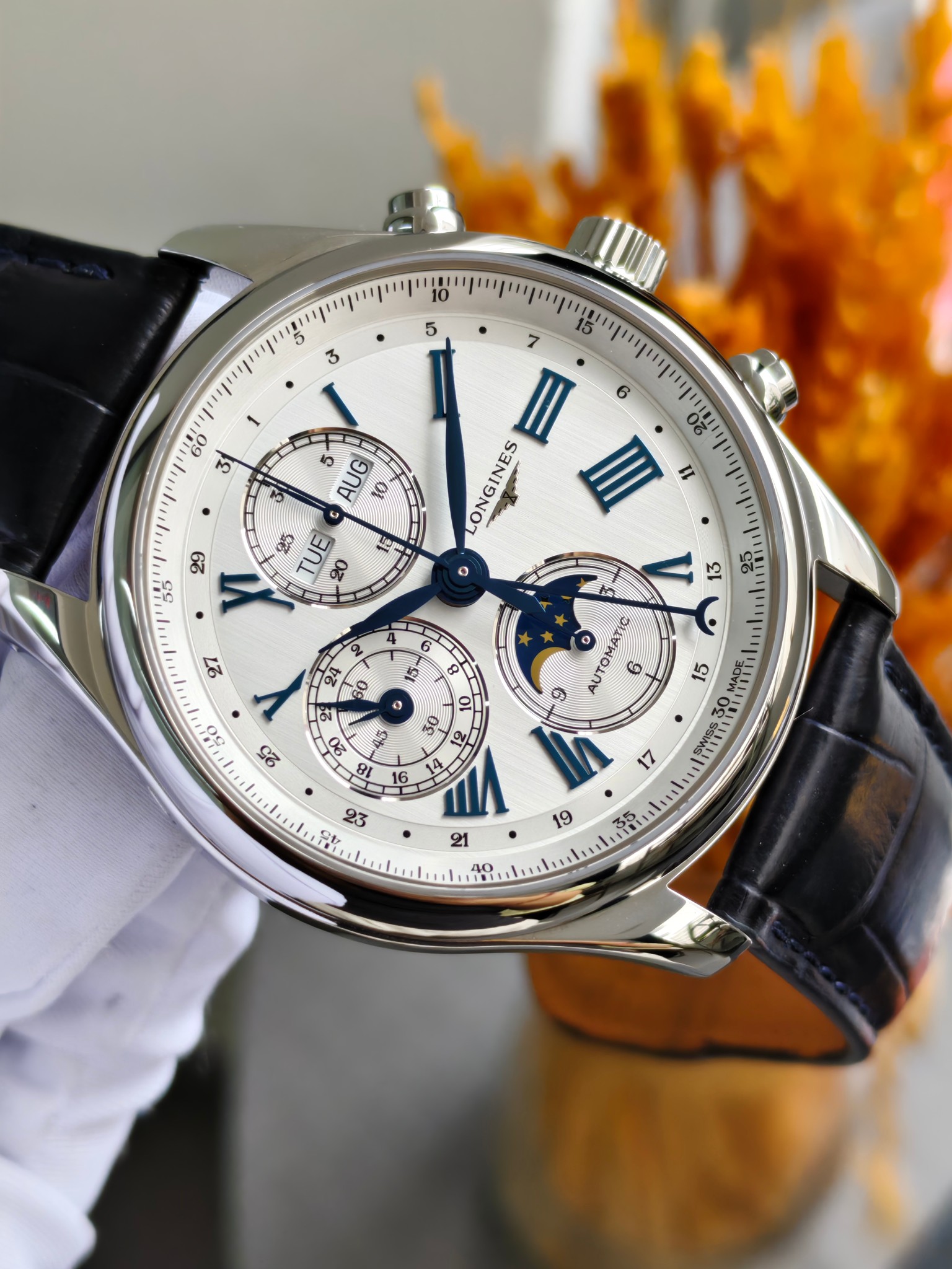 Longines L2.773.4.71.2 detail 1
