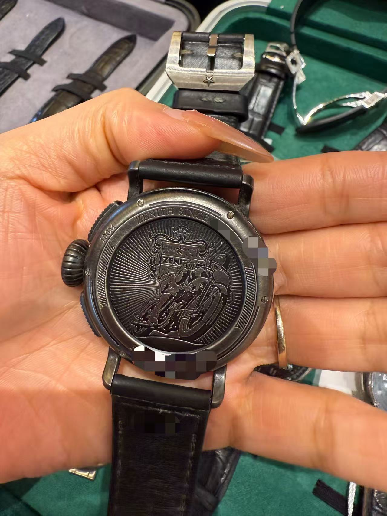 Zenith 11.2432.4069 / 21.C900 detail 4