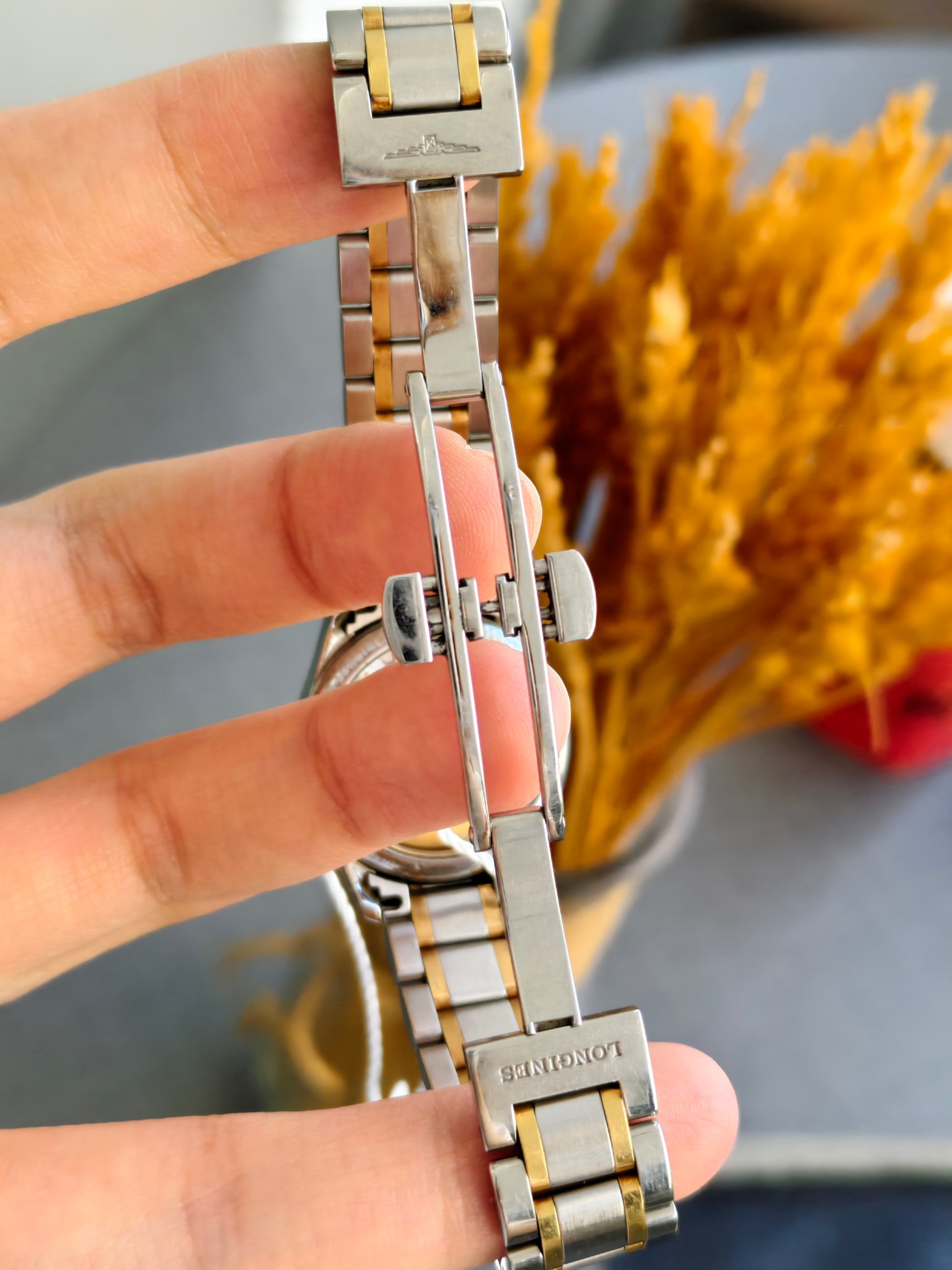 Longines L2.128.5.37.7 detail 4