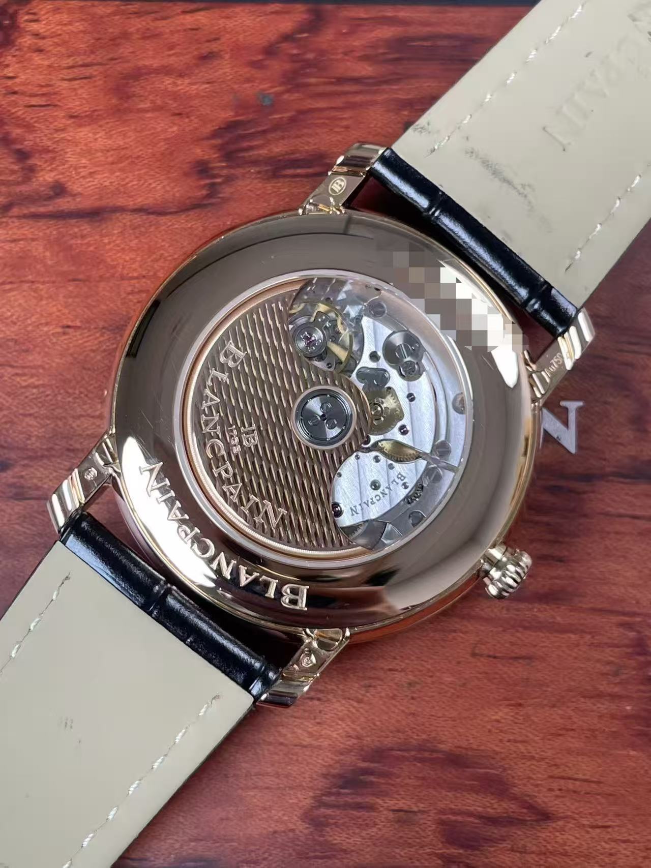 Blancpain 6654-3642-55B detail 3