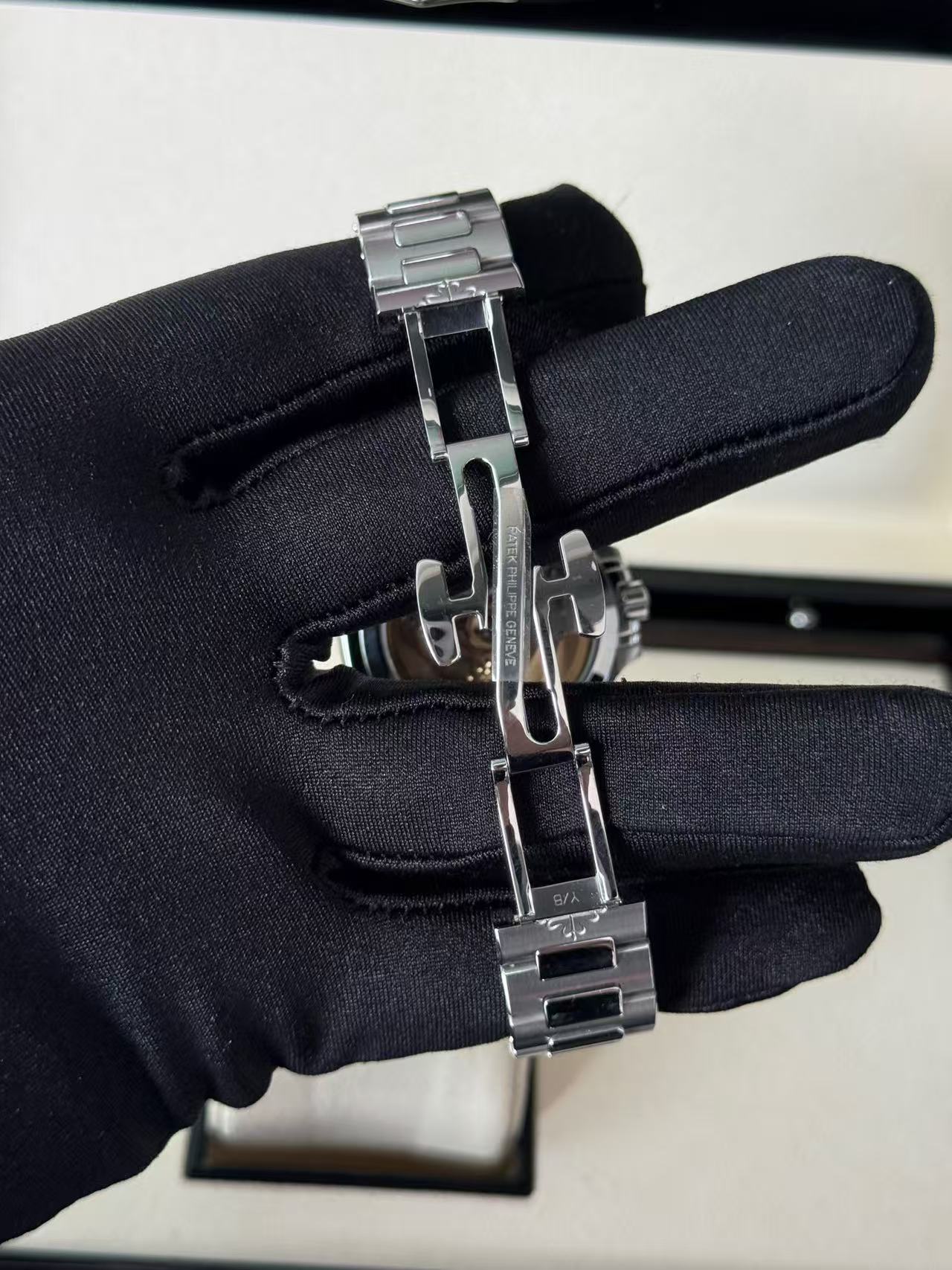 Patek Philippe 7118 / 1a detail 5