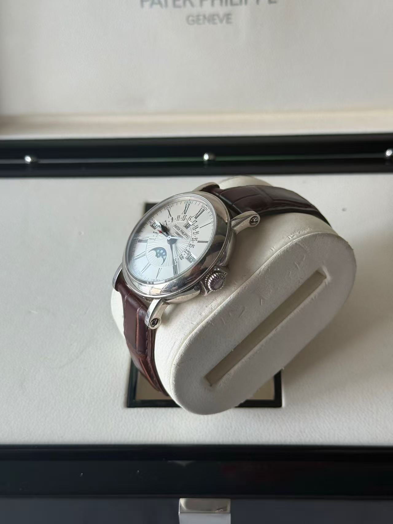 Patek Philippe 5159G-001 detail 3
