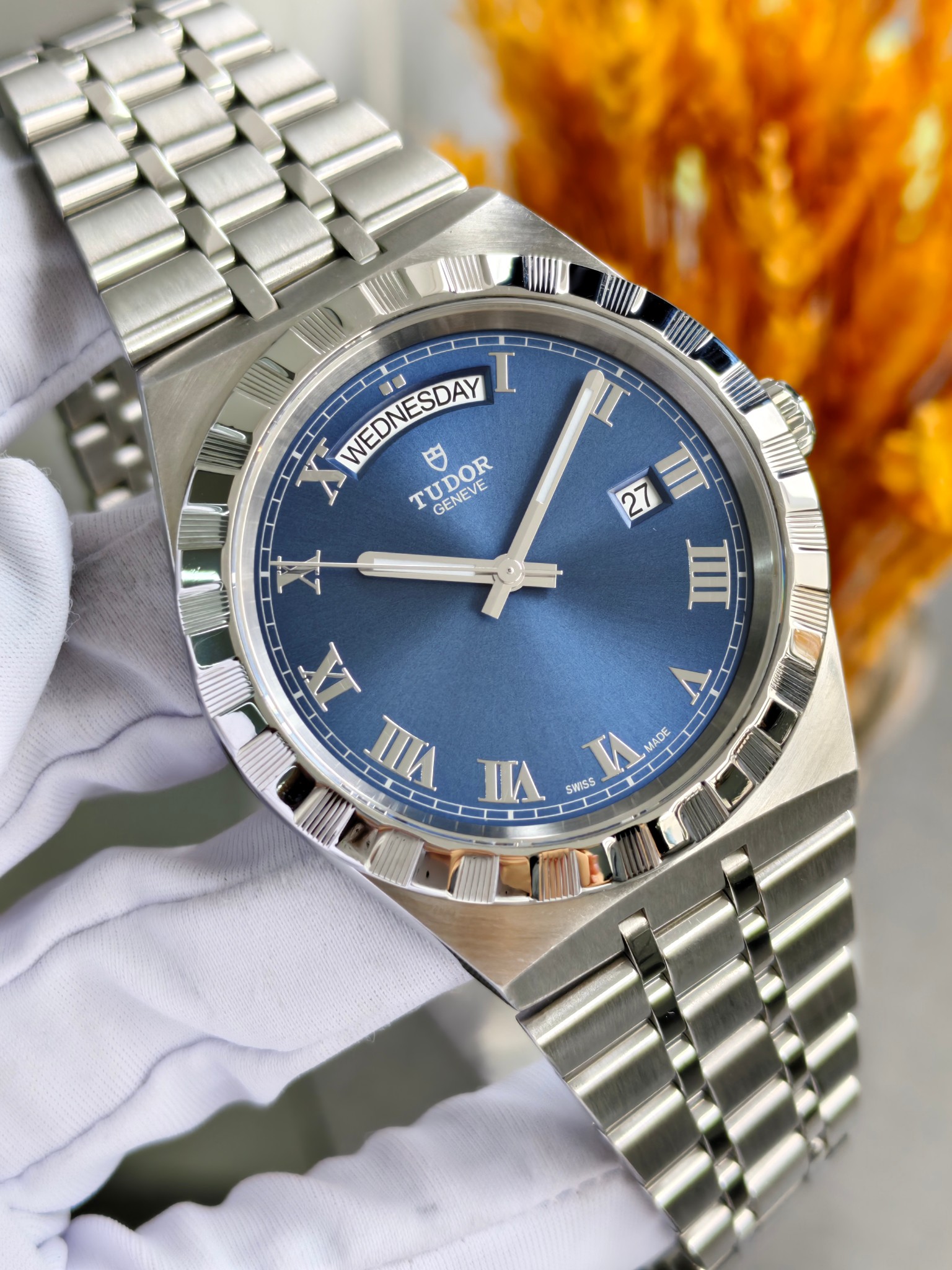 Tudor M28600-0005 detail 1