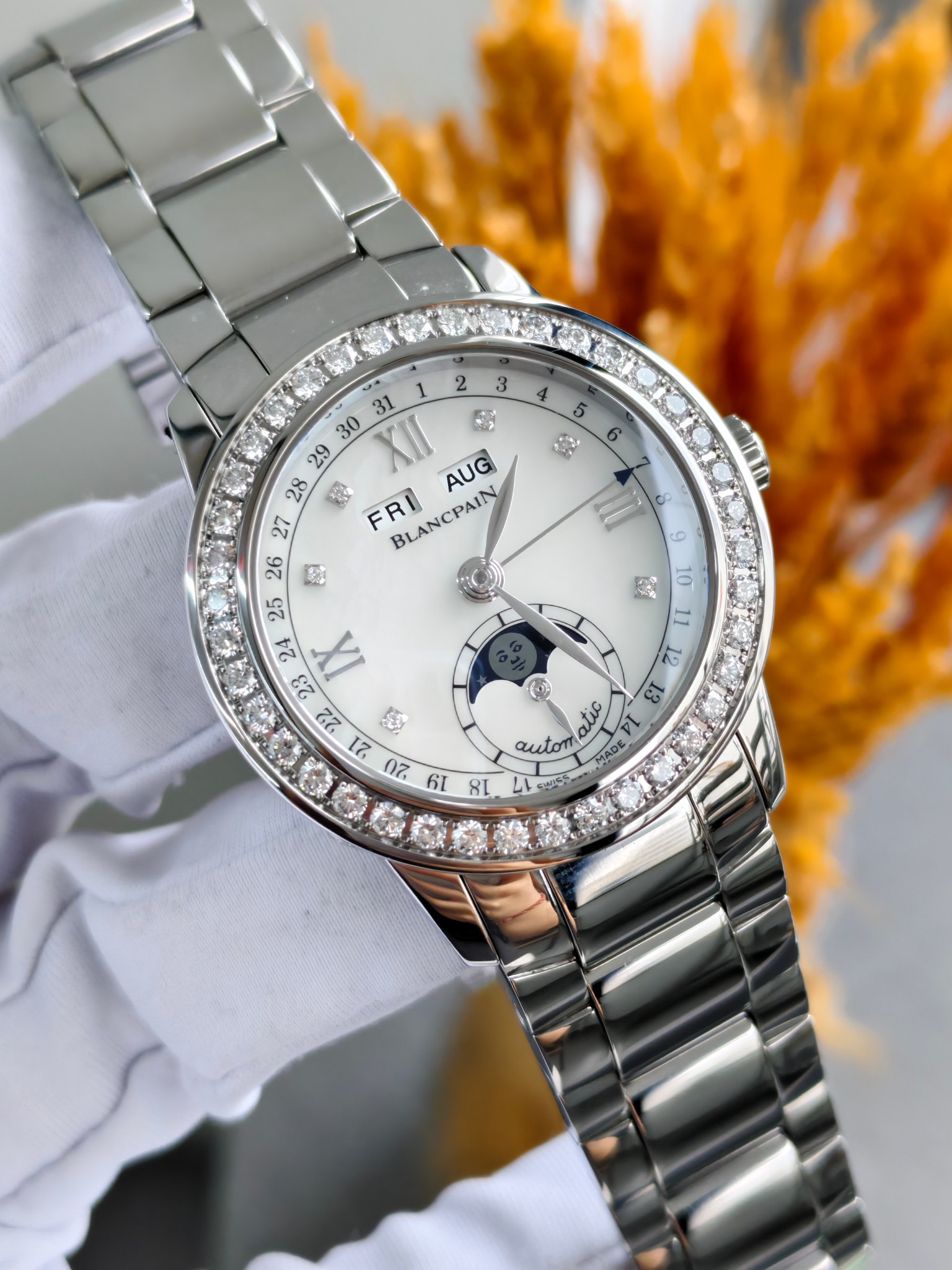 Blancpain 2360-4691A-71A detail 2