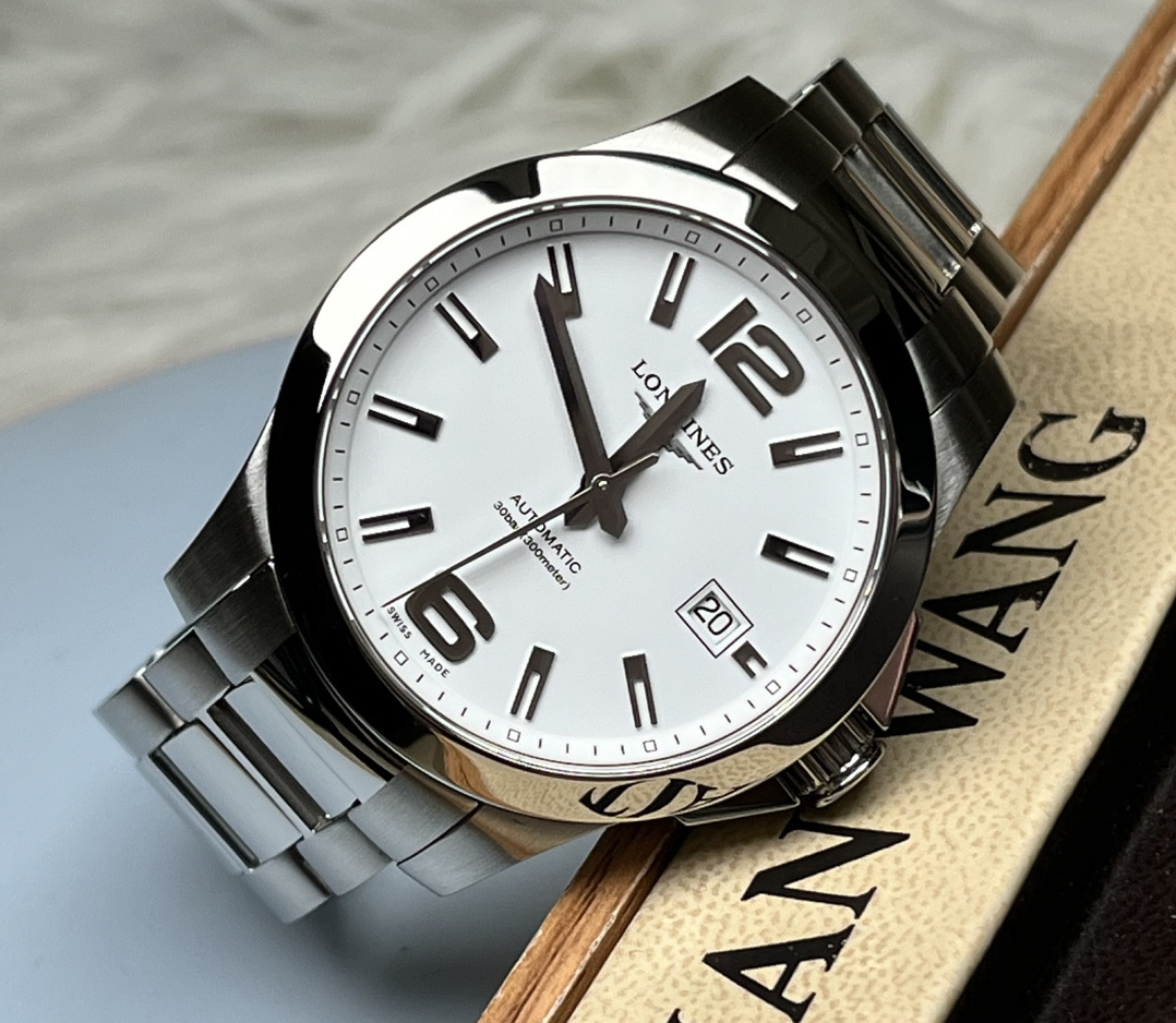 Longines L3.676.4.16.61 detail 1