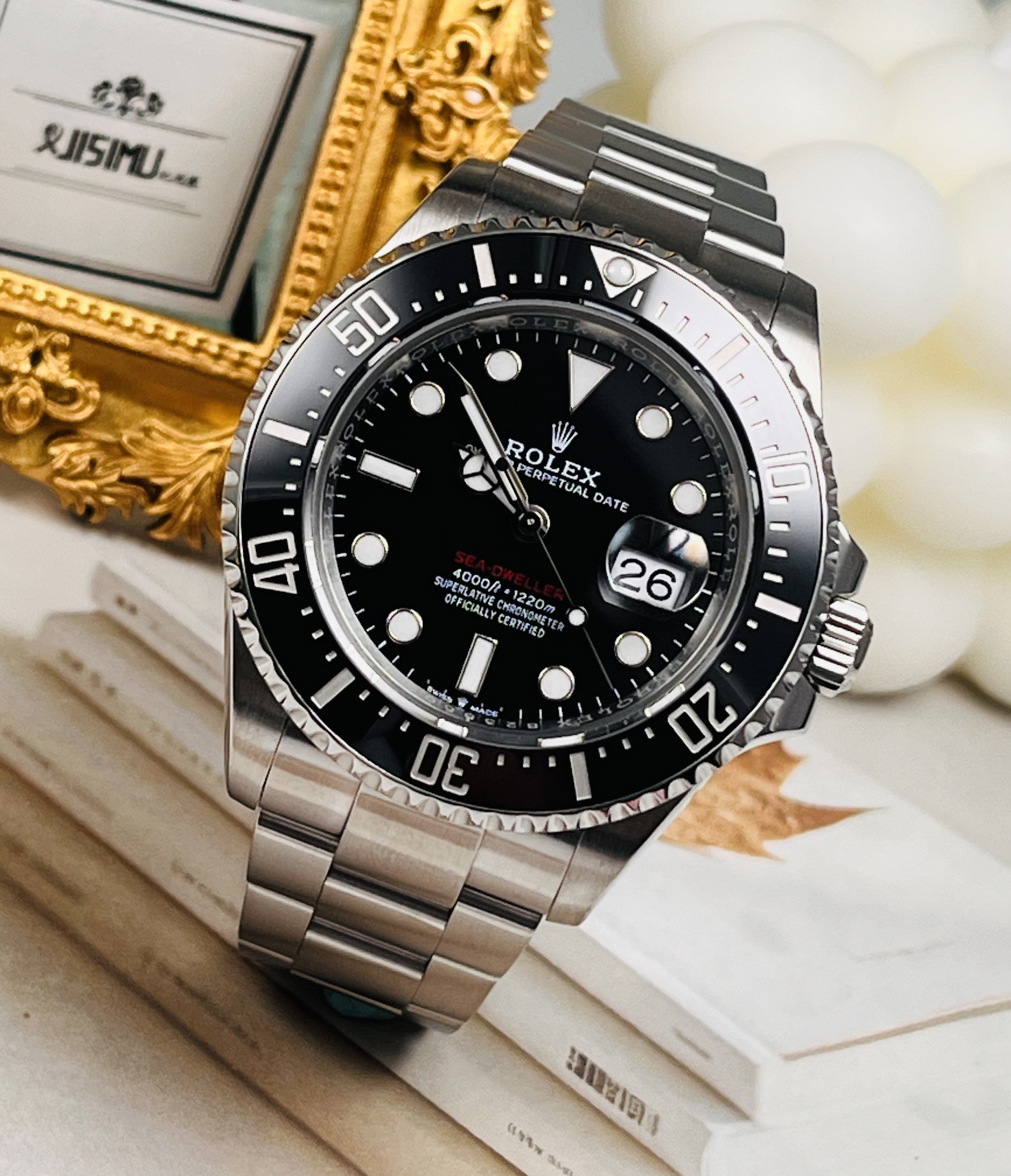 Rolex M126600-0002 detail 1