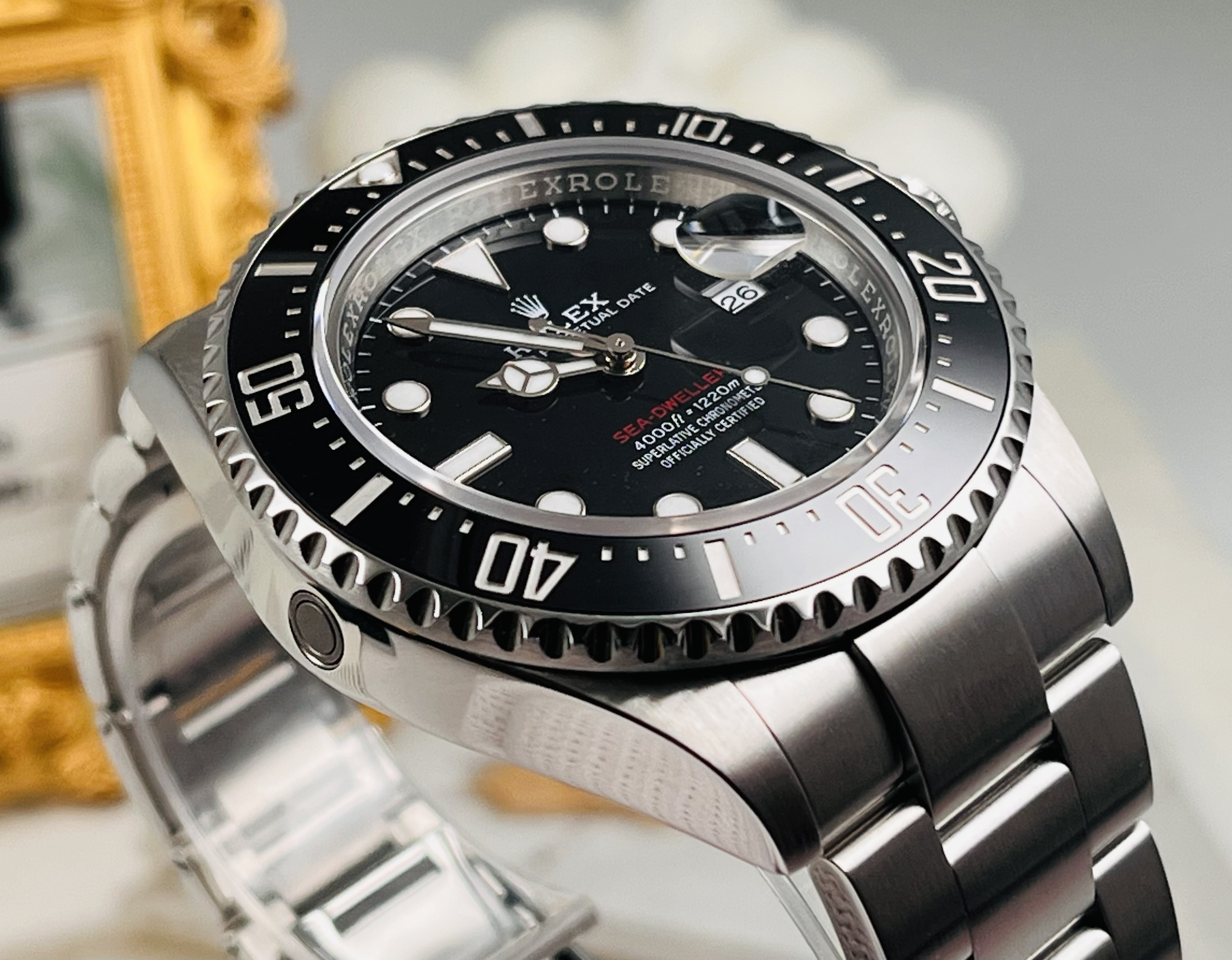 Rolex M126600-0002 detail 2