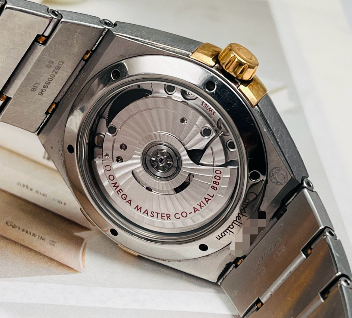 Omega 131.20.39.20.58.001 detail 4