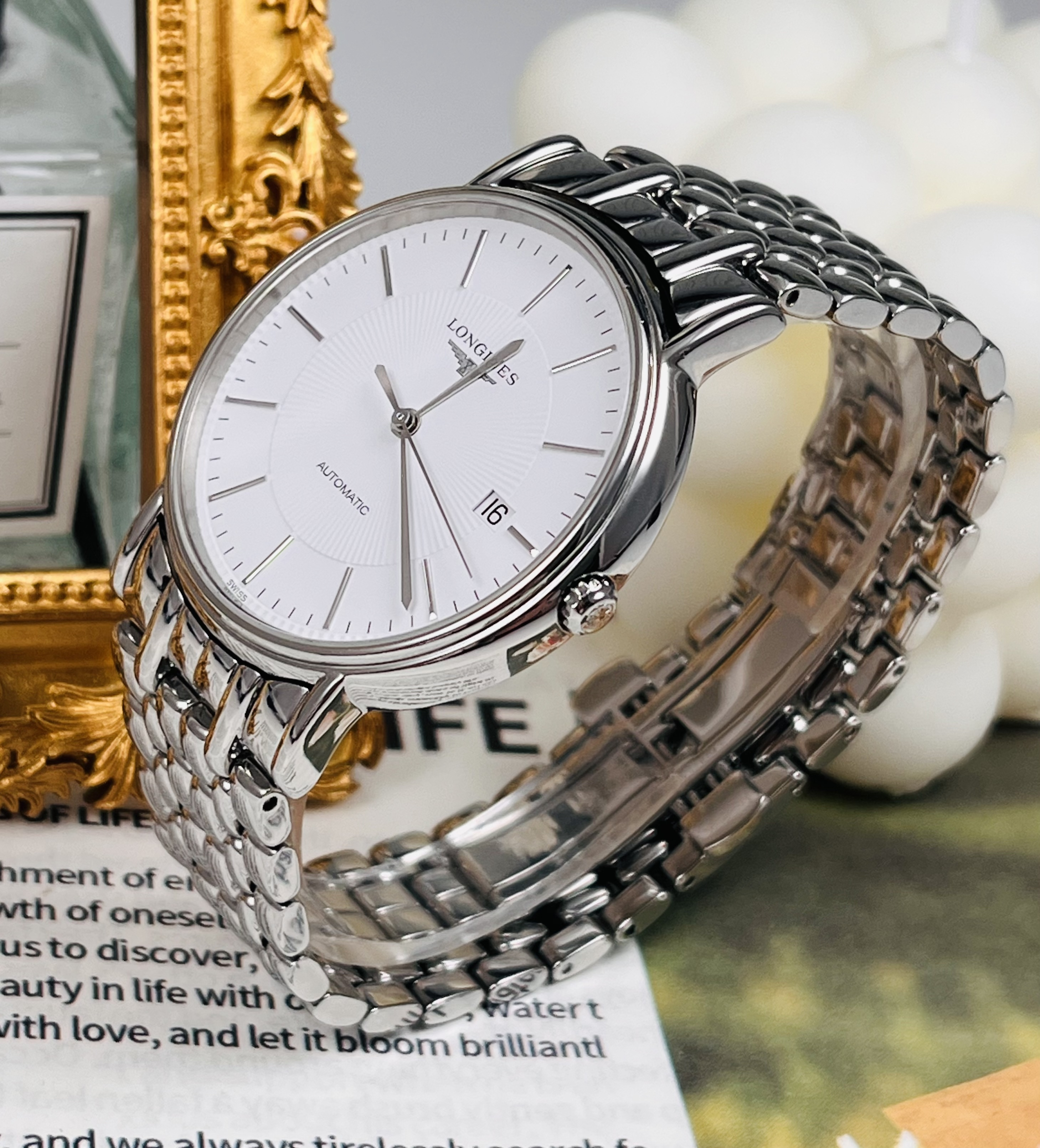Longines L4.801.4.11.6 detail 4