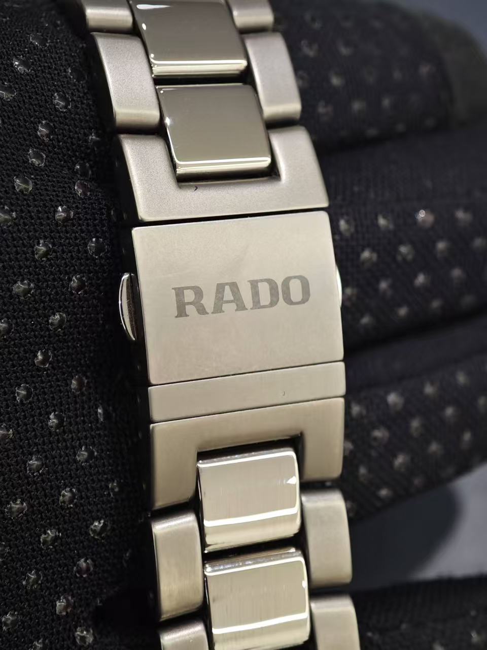 Rado R32128202 detail 4