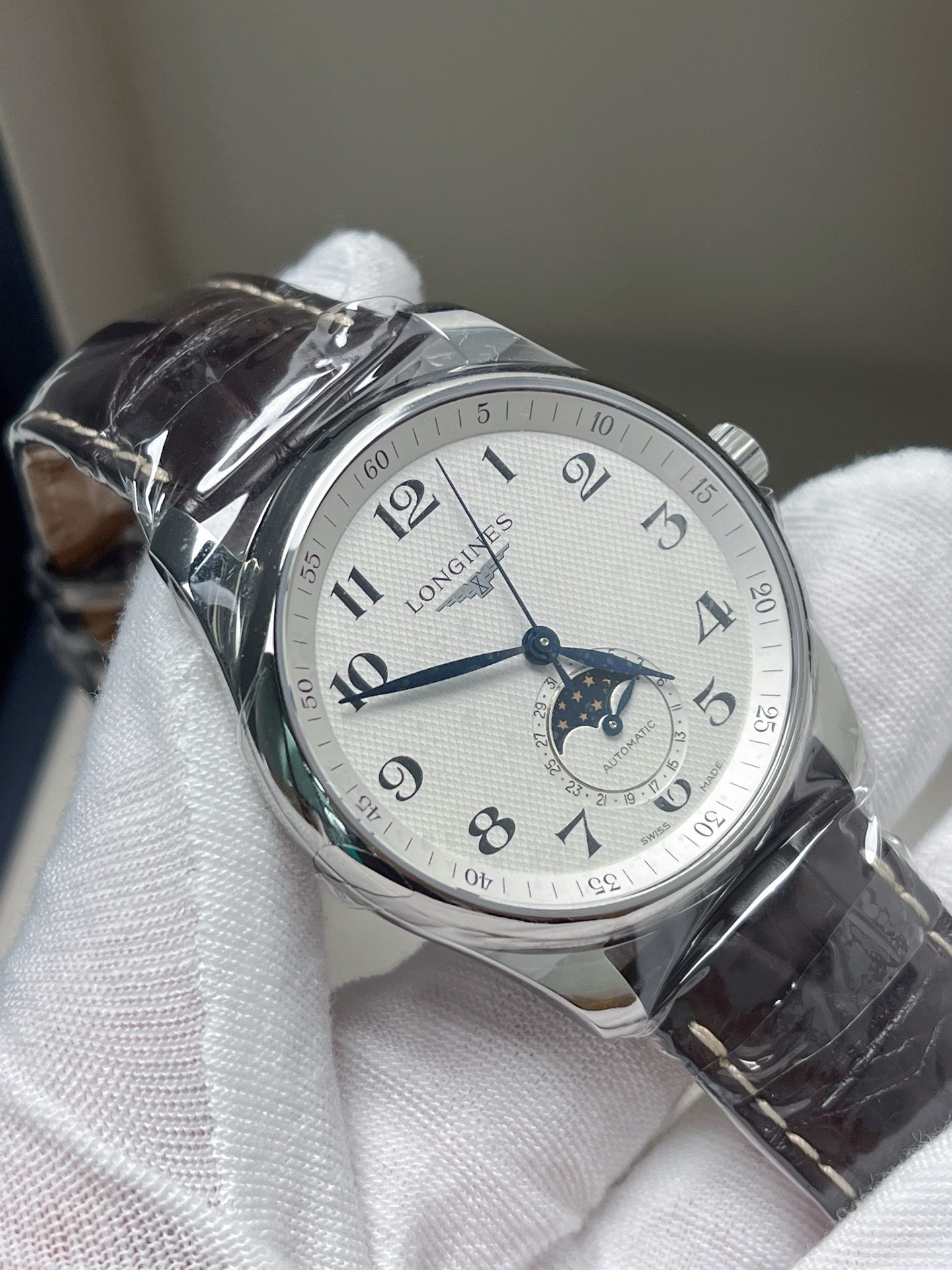 Longines L2.909.4.78.3 detail 4