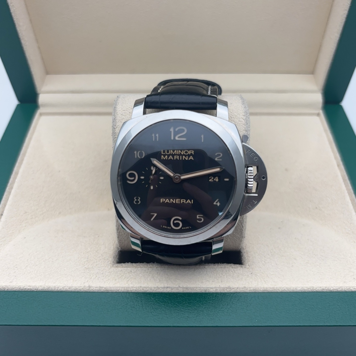 Panerai PAM00359 detail 1