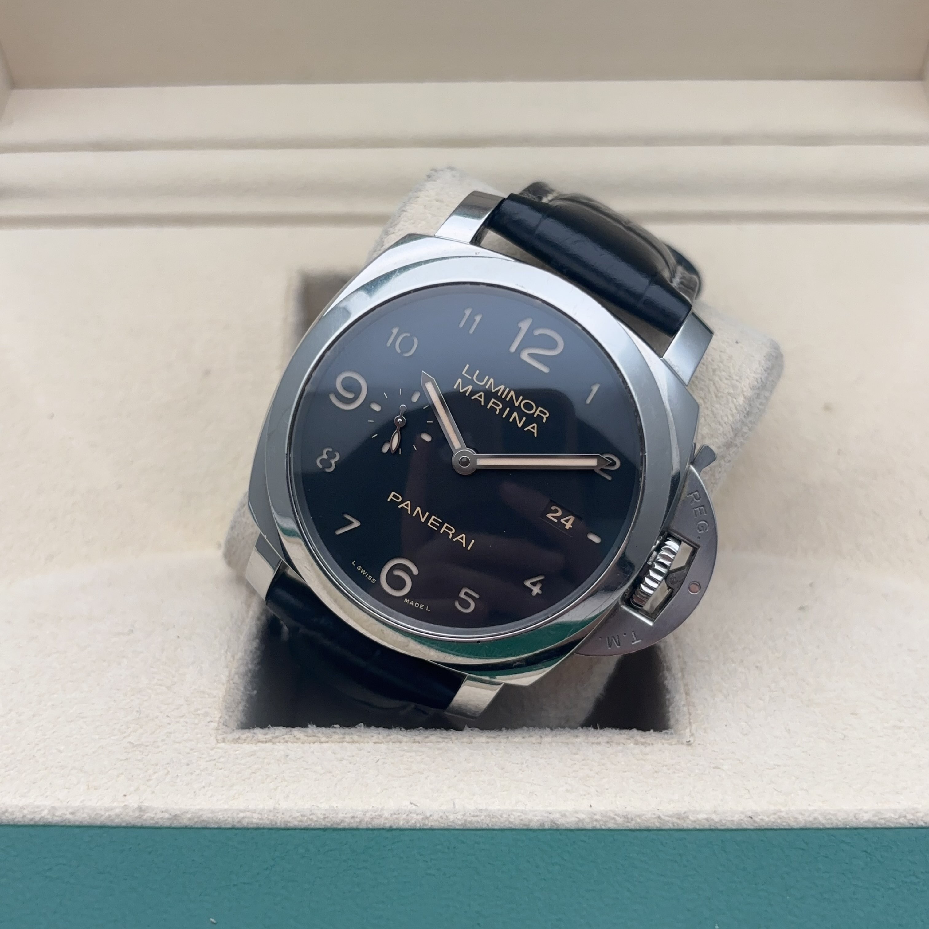 Panerai PAM00359 detail 3