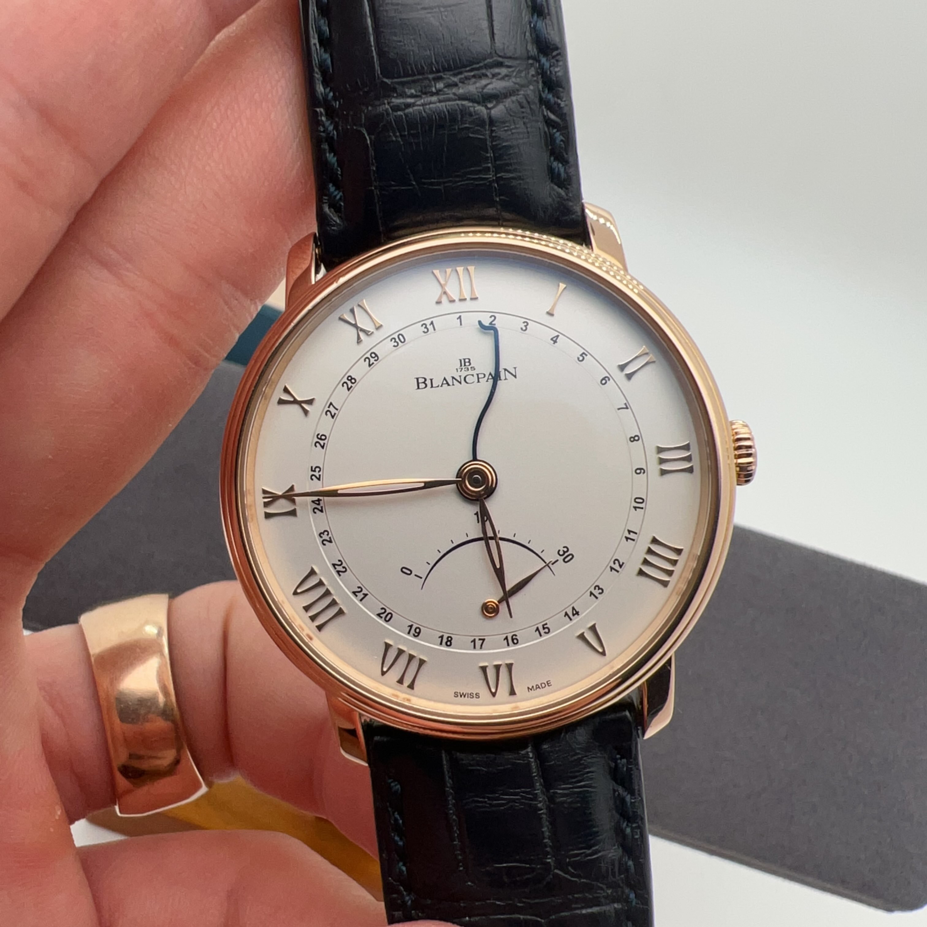 Jaeger-LeCoultre 6653Q 3642 55B detail 3