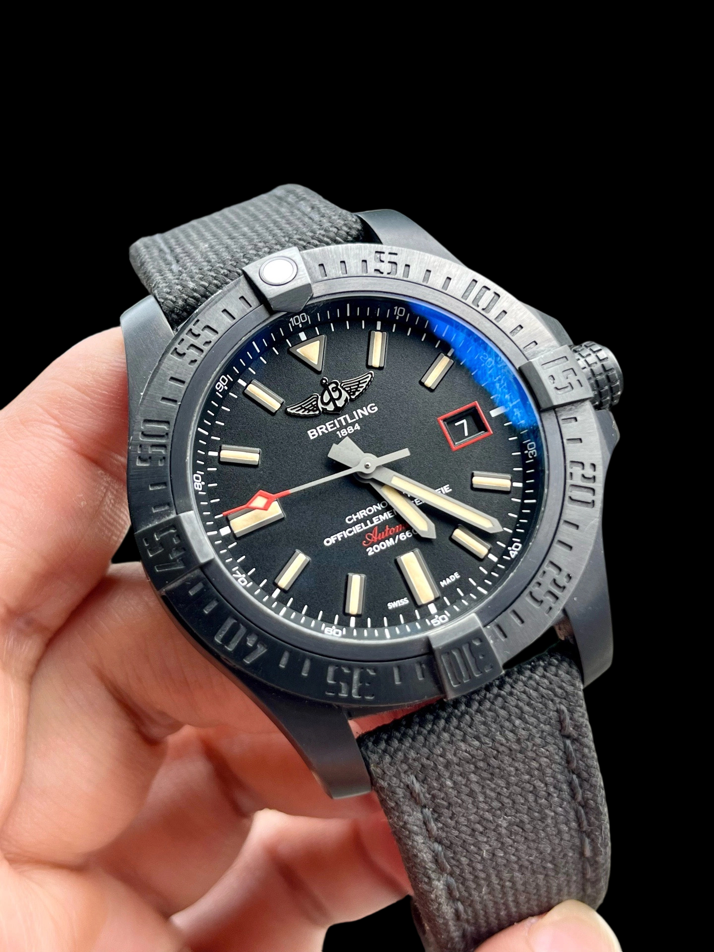 Breitling V17311101B1W1 detail 3