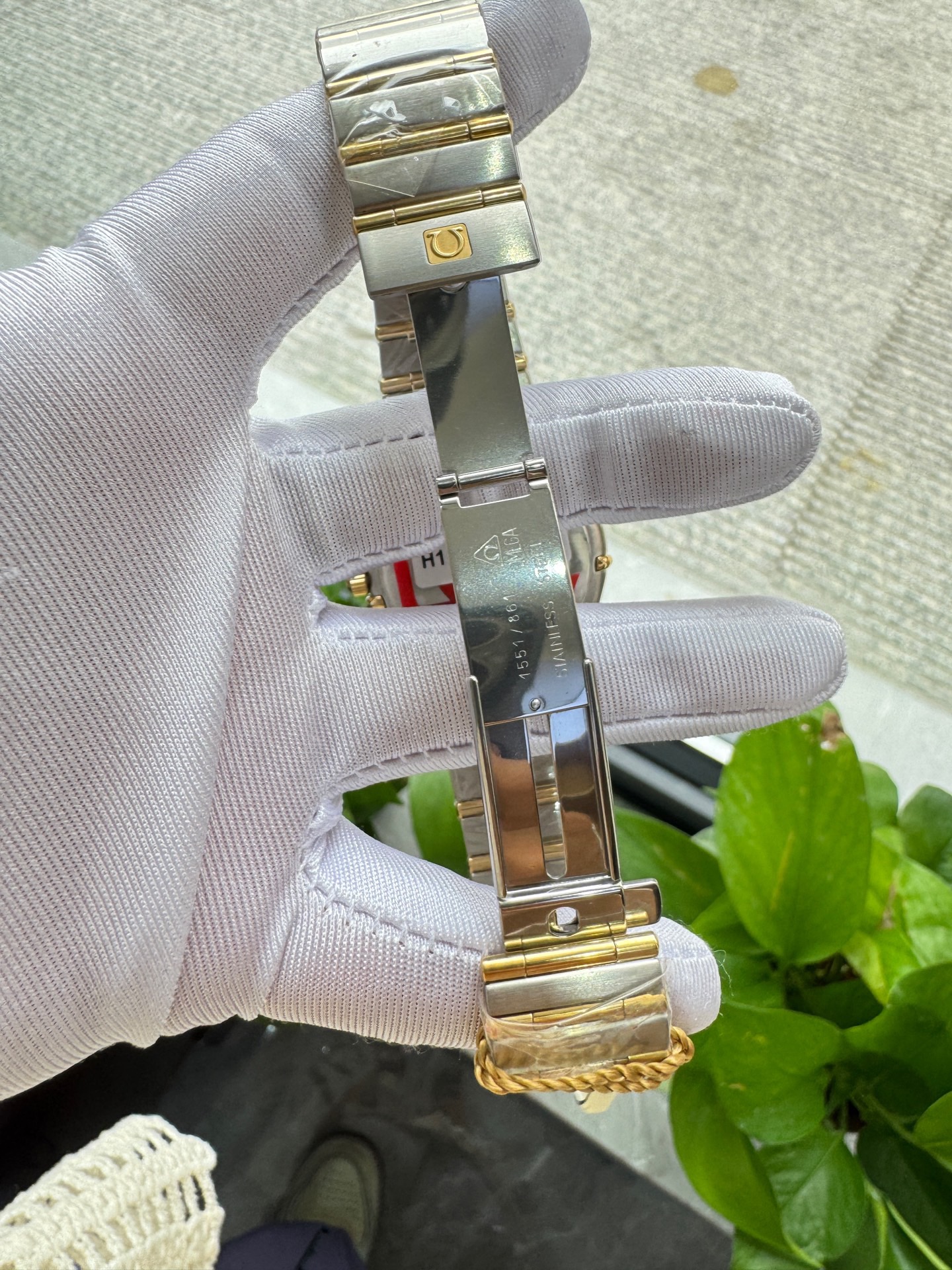 Omega 1202.10.00 detail 4