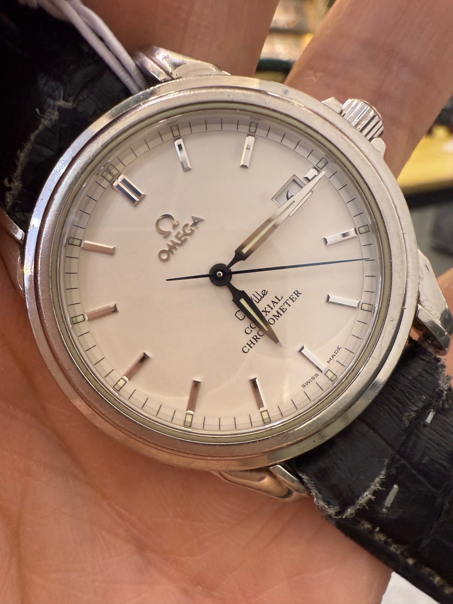 Omega 4861.31.32 detail 1