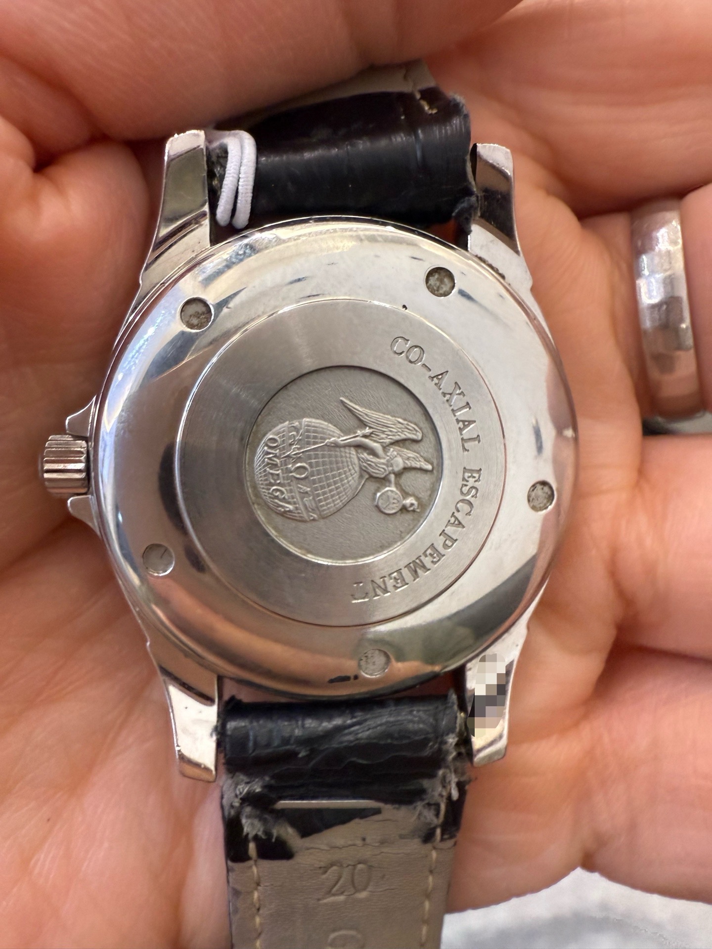 Omega 4861.31.32 detail 4