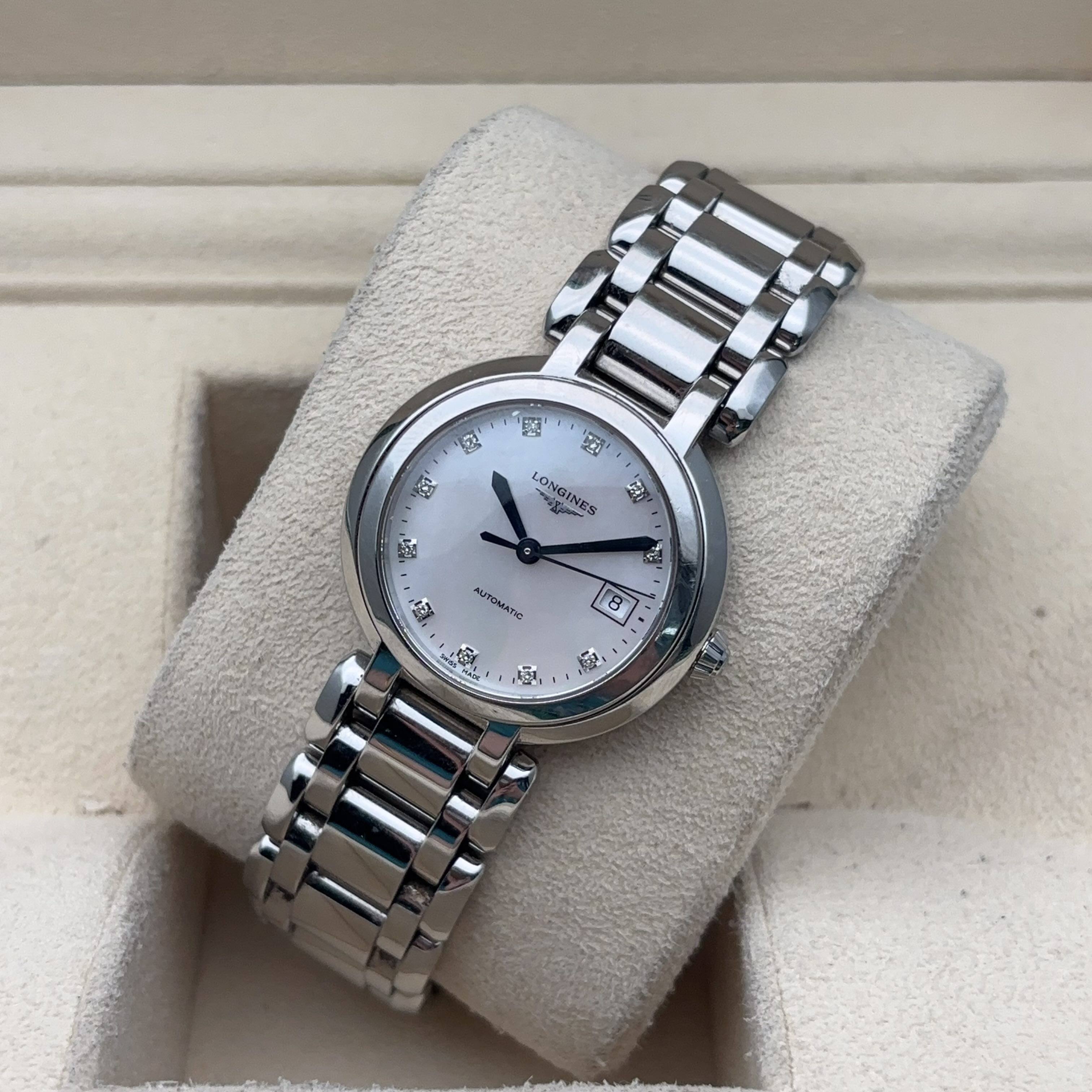 Longines L8.113.4.87.6 detail 2