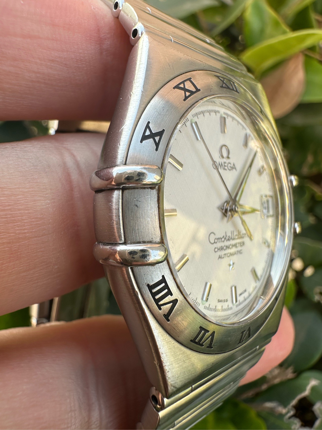 Omega 1502.30.00 detail 3