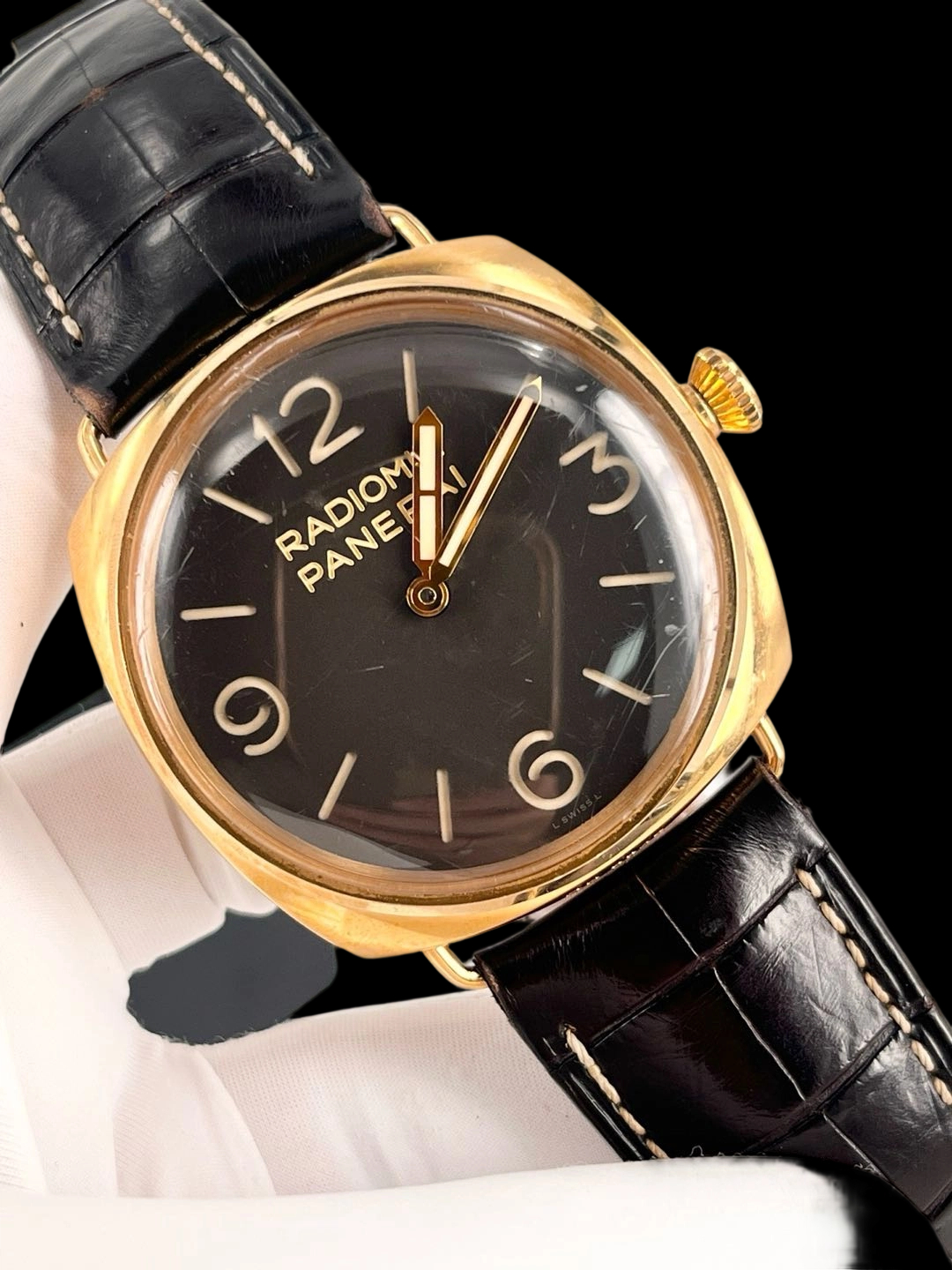 Panerai PAM 00379 detail 1