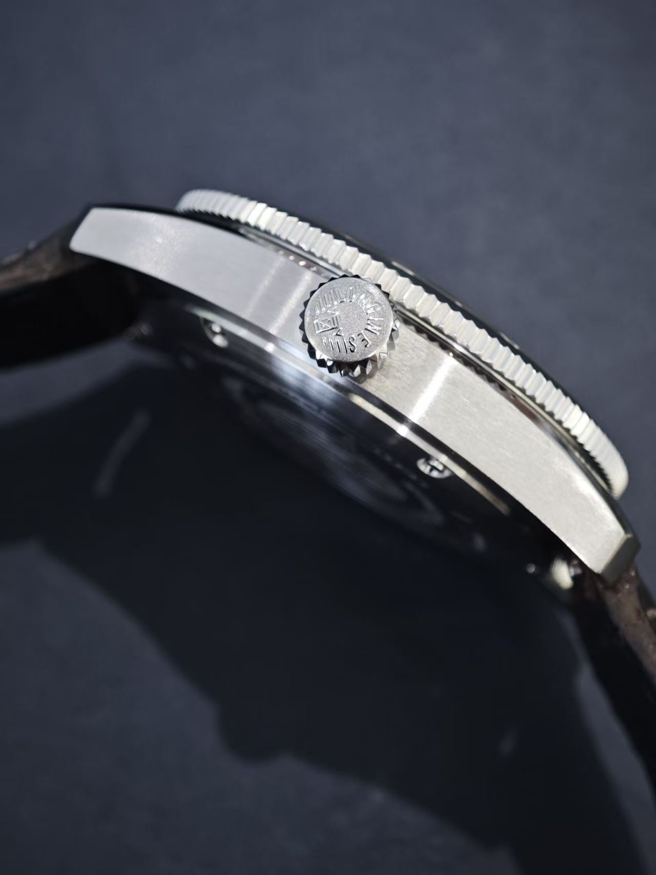 Longines L3.812.4.63.2 detail 1