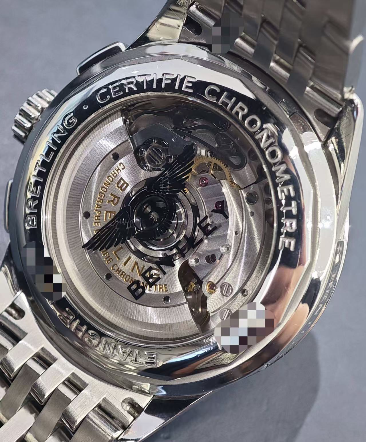 Breitling AB0118A11L1A1 detail 3