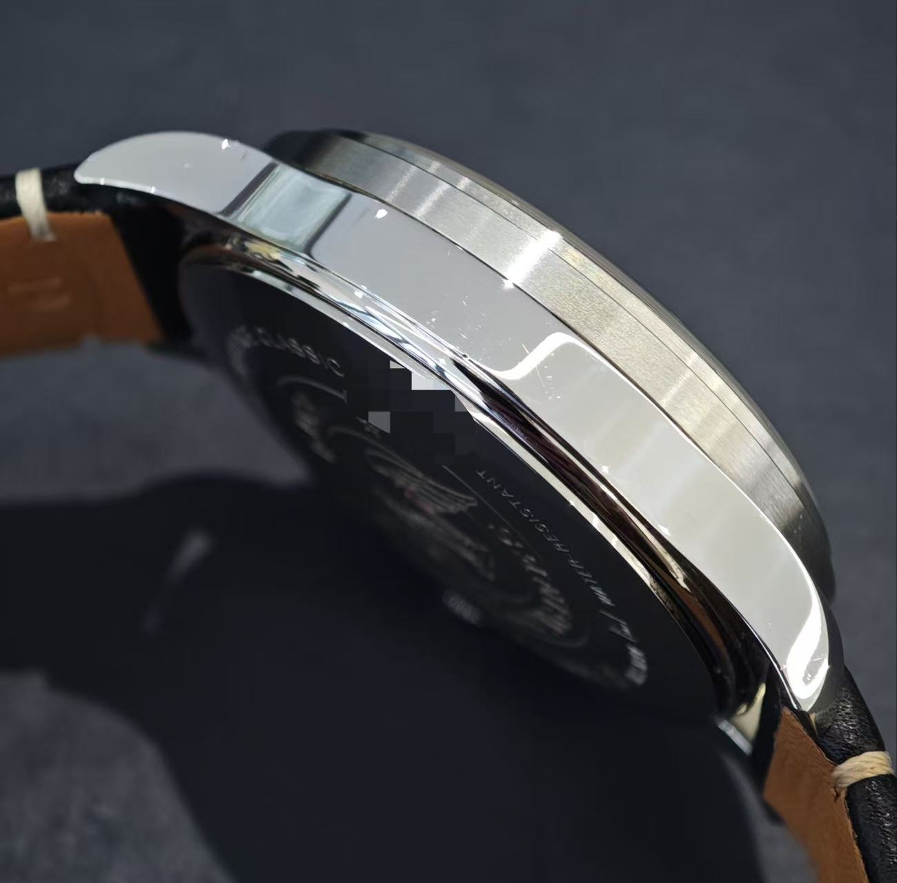 Longines L2.830.4.93.0 detail 2
