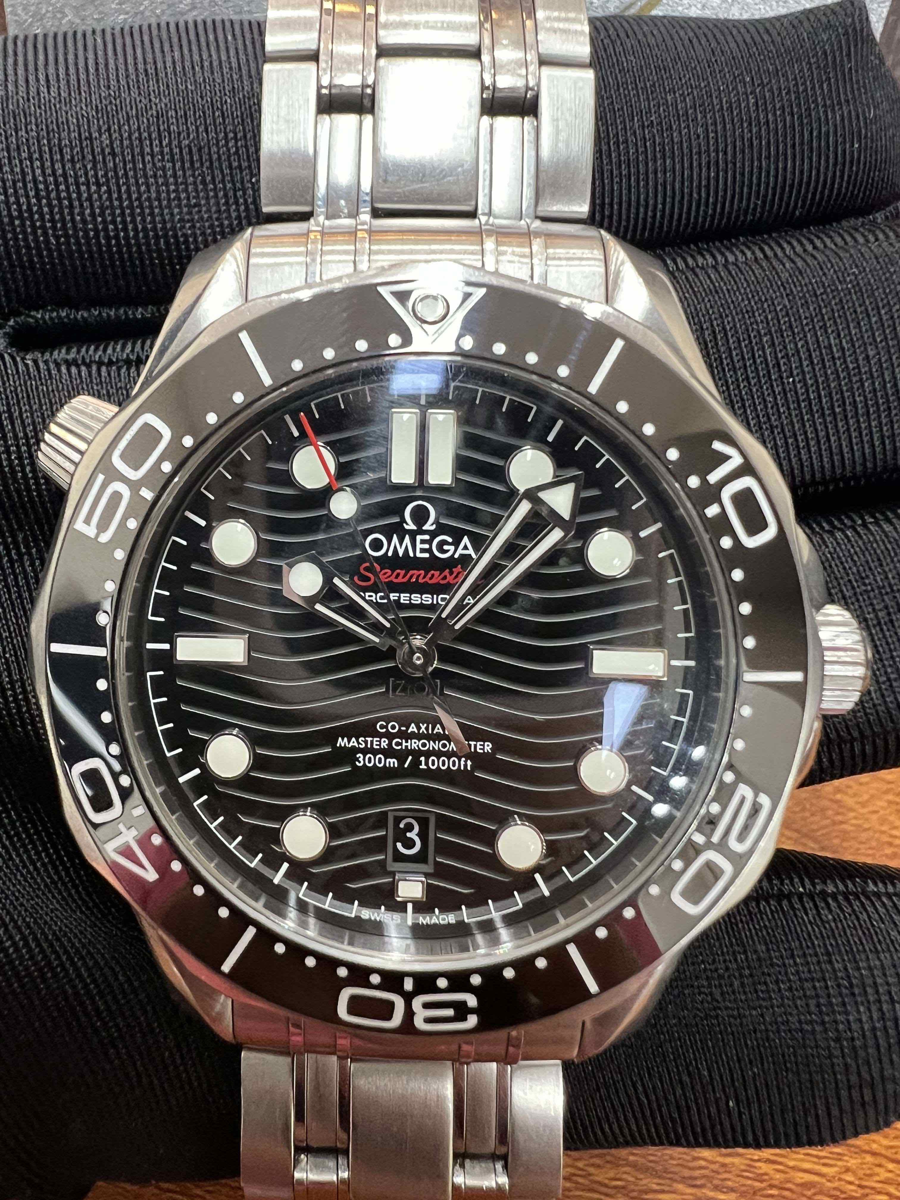 Omega 210.30.42.20.01.001