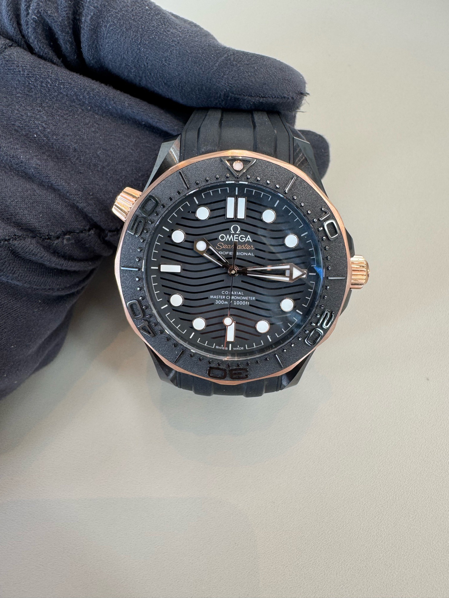 Omega 210.62.44.20.01.001