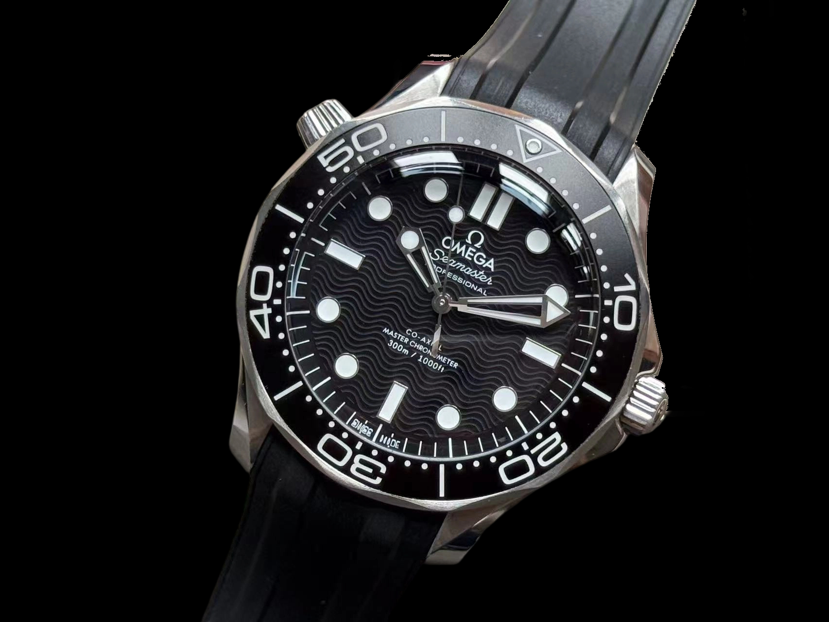 Omega 210.32.42.20.01.003 detail 3