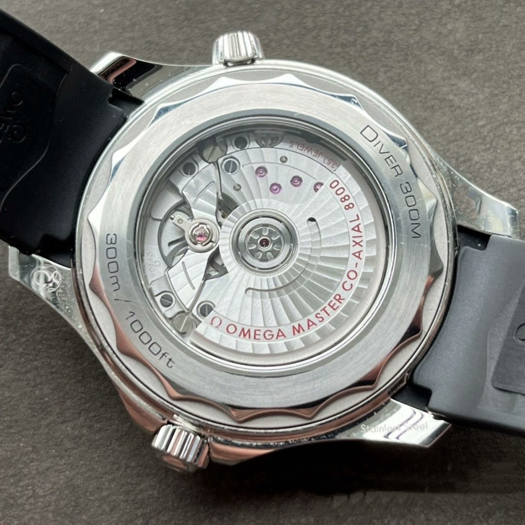 Omega 210.32.42.20.04.001 detail 3