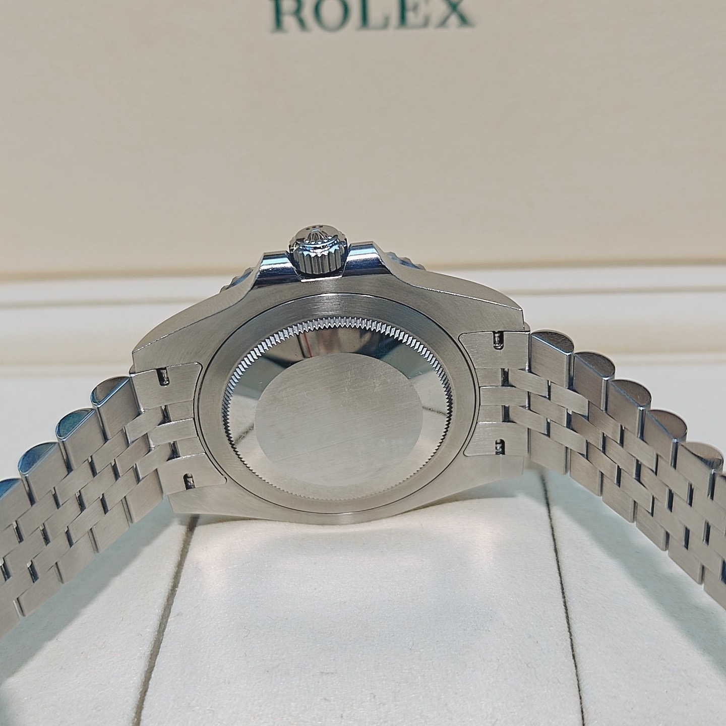 Rolex m126710blro-0001 detail 5