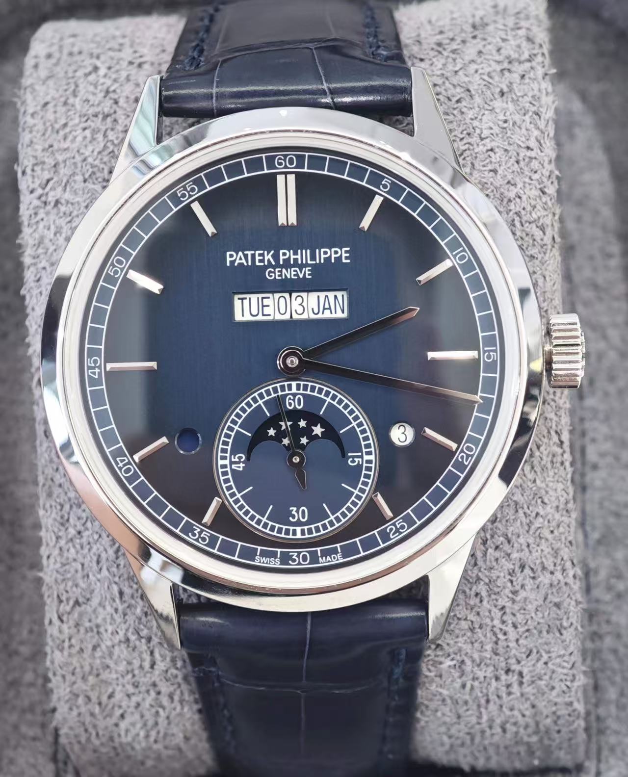 Patek Philippe 5236P-001