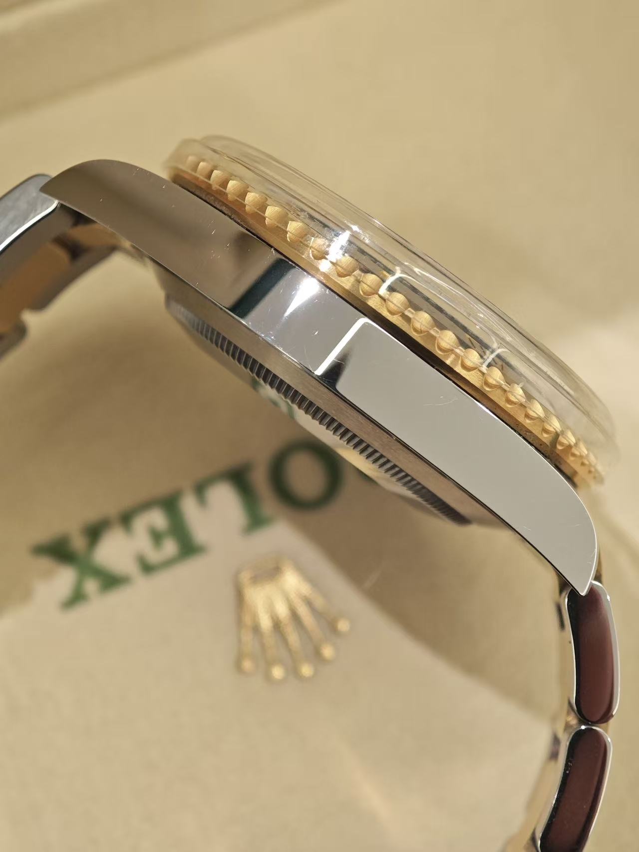 Rolex m126613ln-0002 detail 1