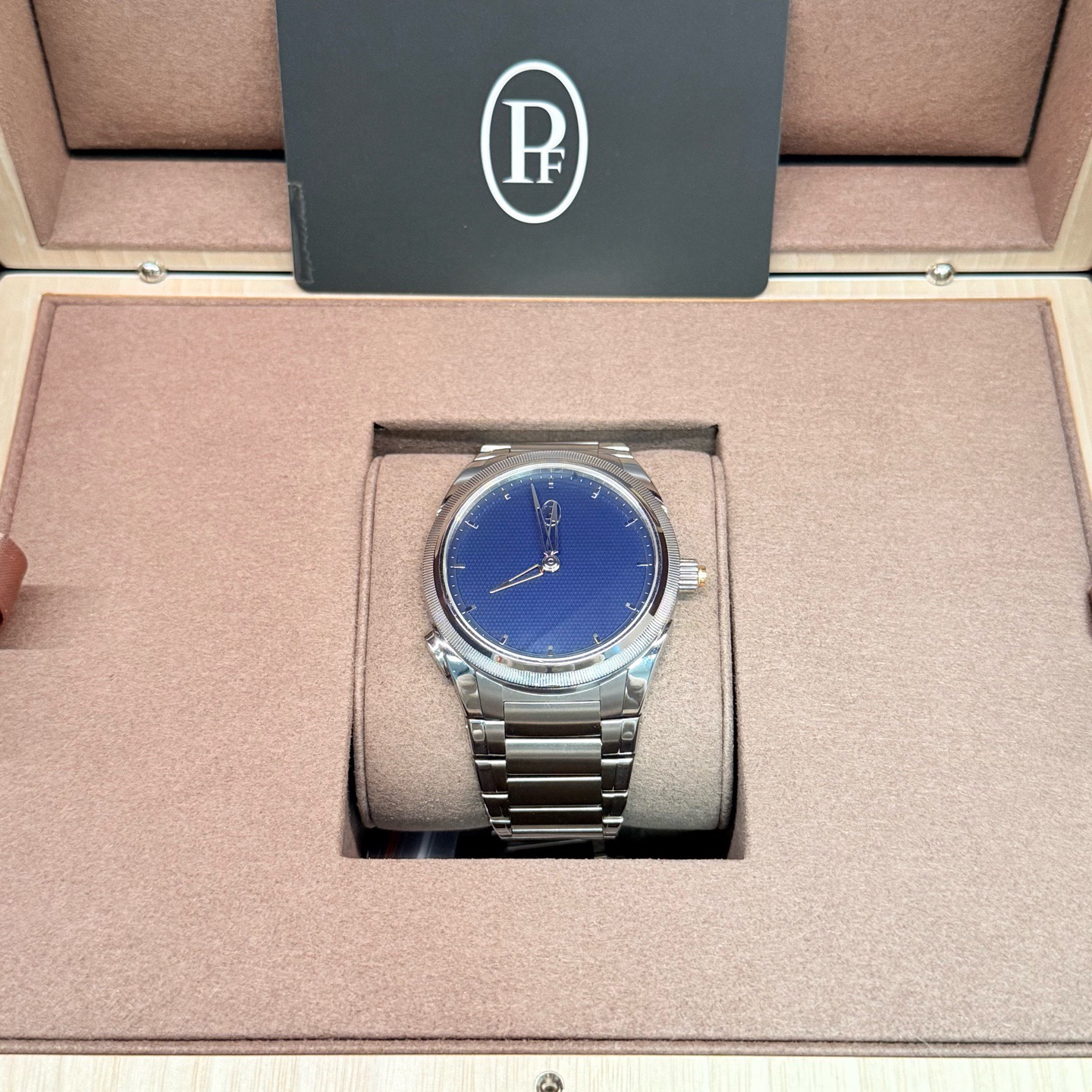 Parmigiani Fleurier PFC905-1020001-100182 detail 1